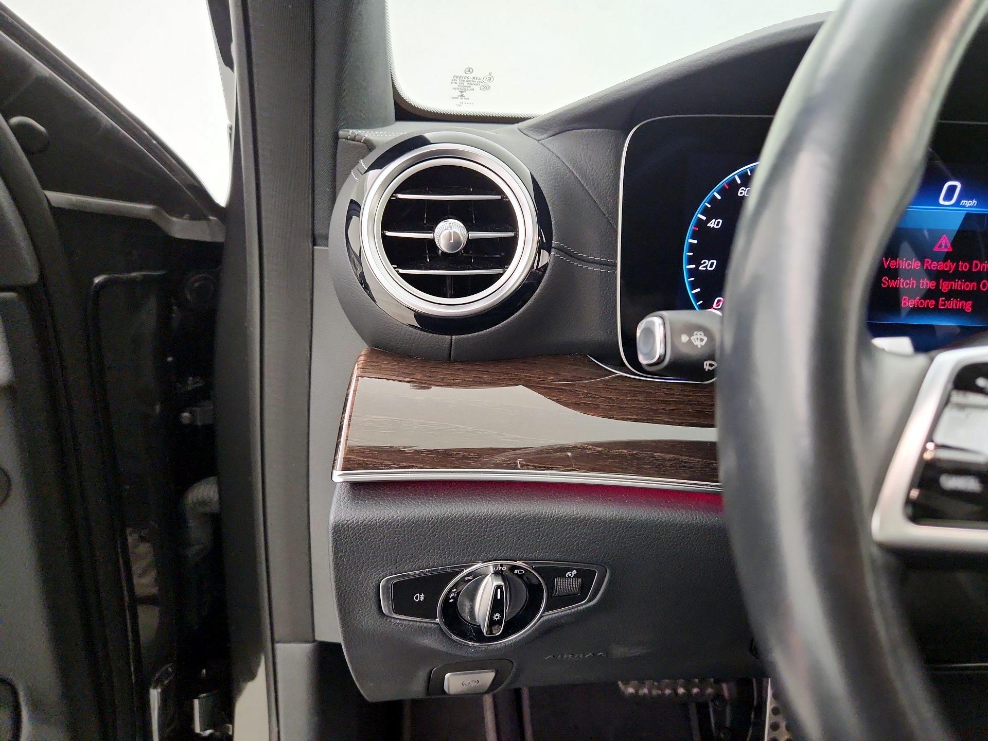 Thumbnail: 2021 Mercedes-Benz E-Class - 13