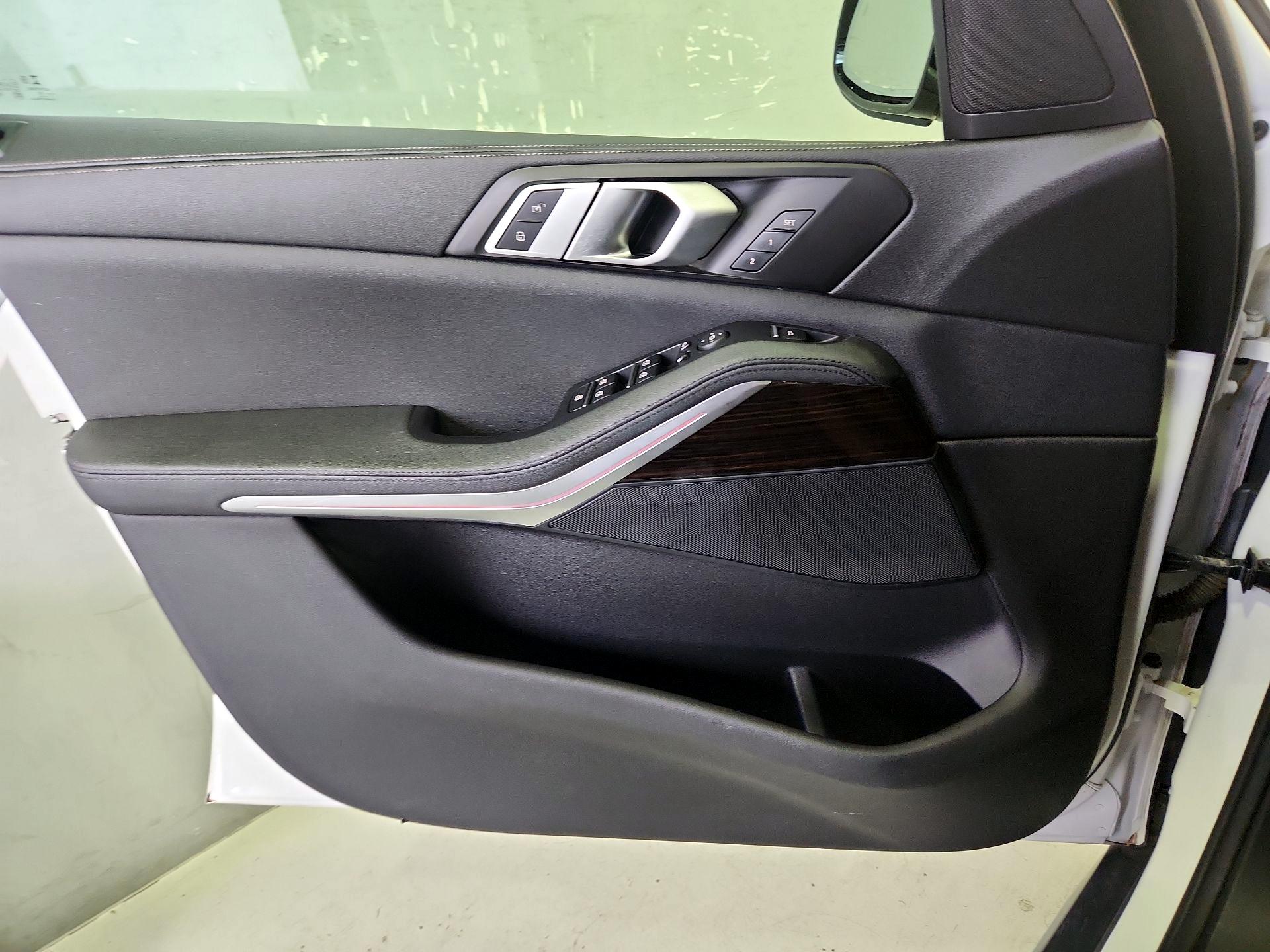 Thumbnail: 2019 BMW X5 - 12