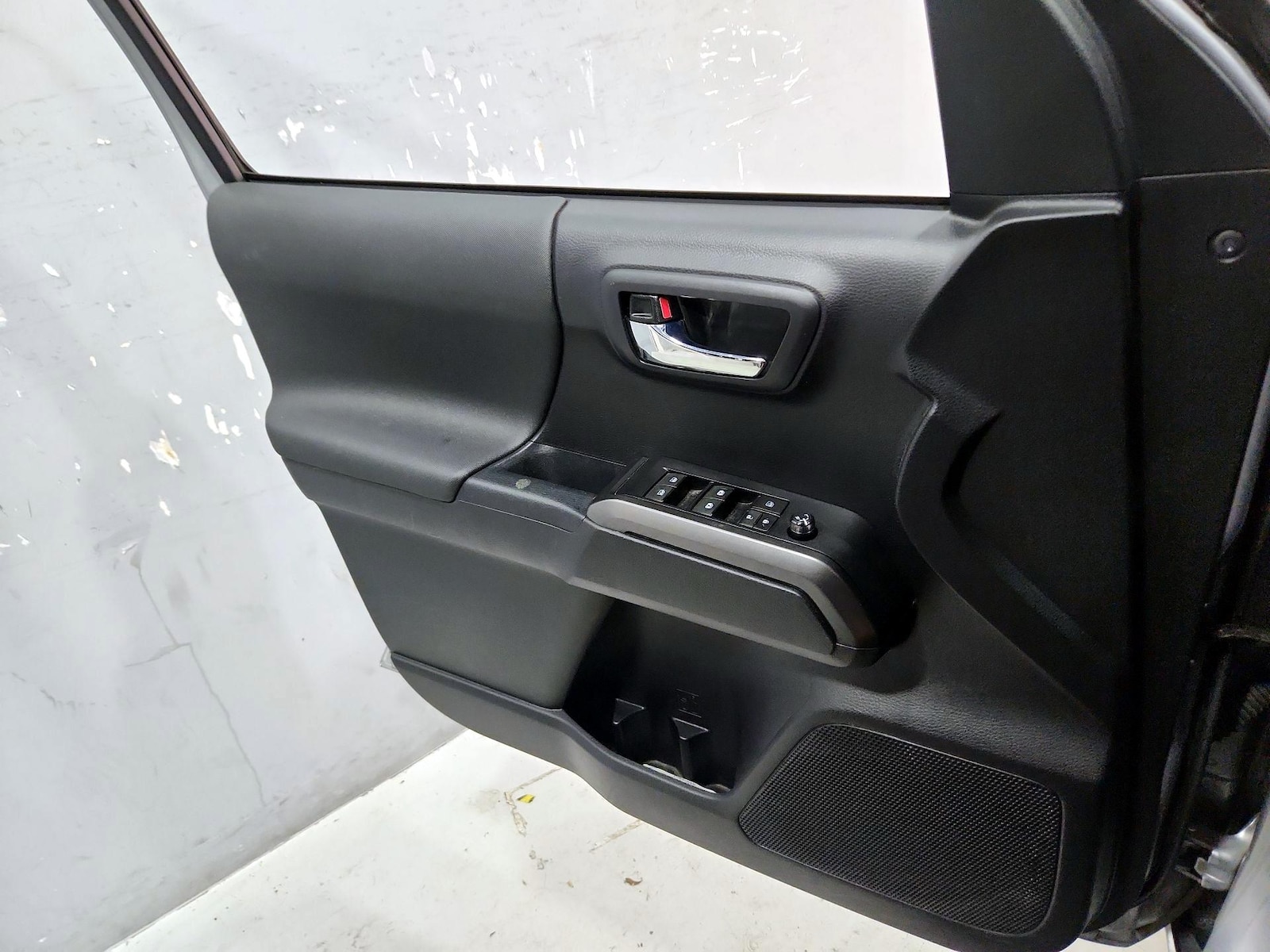 2020 Toyota Tacoma TRD Sport - Photo 13