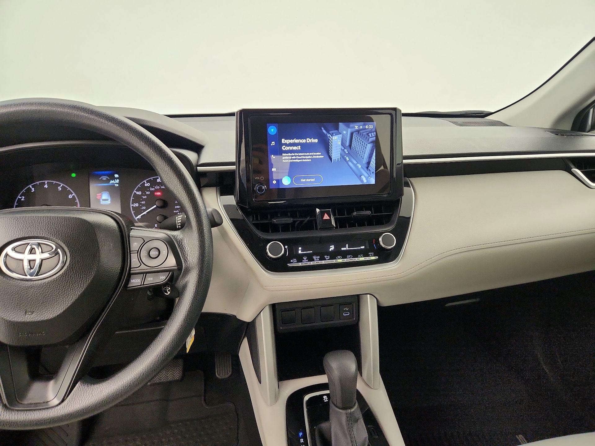 Thumbnail: 2025 Toyota Corolla Cross - 9