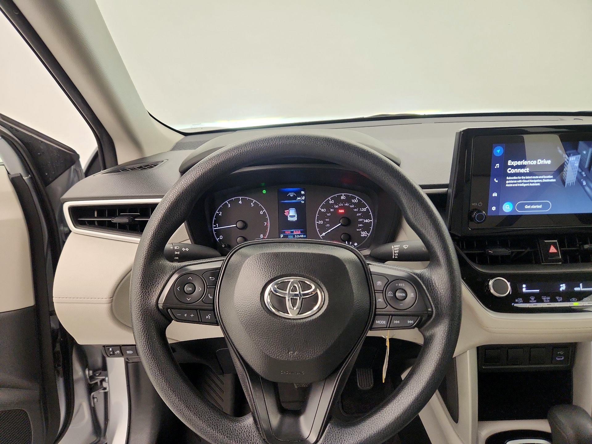 Thumbnail: 2025 Toyota Corolla Cross - 10