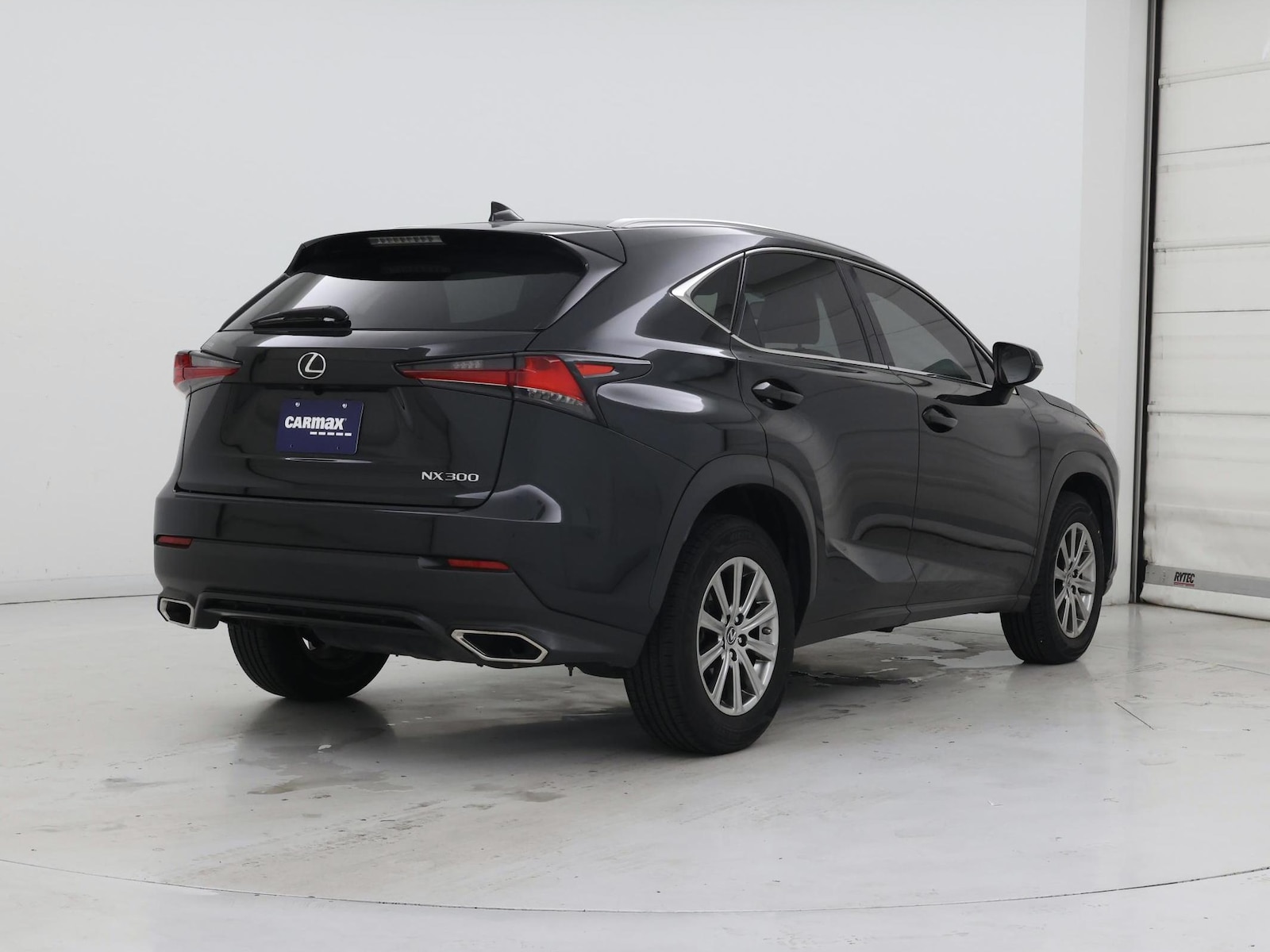 2021 Lexus NX 300 - Photo 9