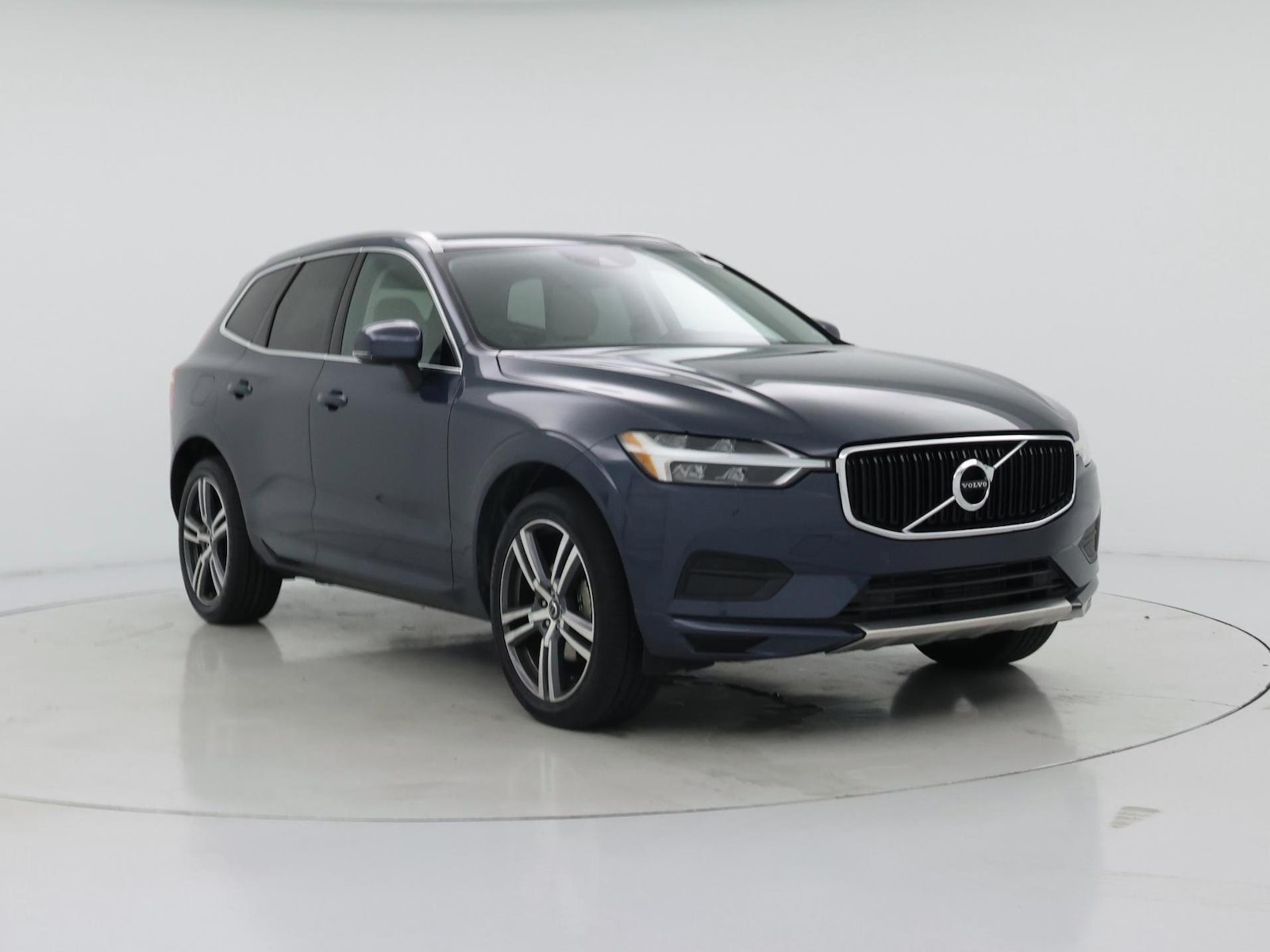 2020 Volvo XC60 Momentum - Photo 2