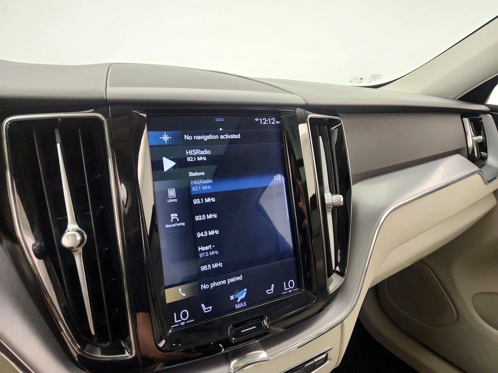 2020 Volvo XC60 Momentum - Photo 16