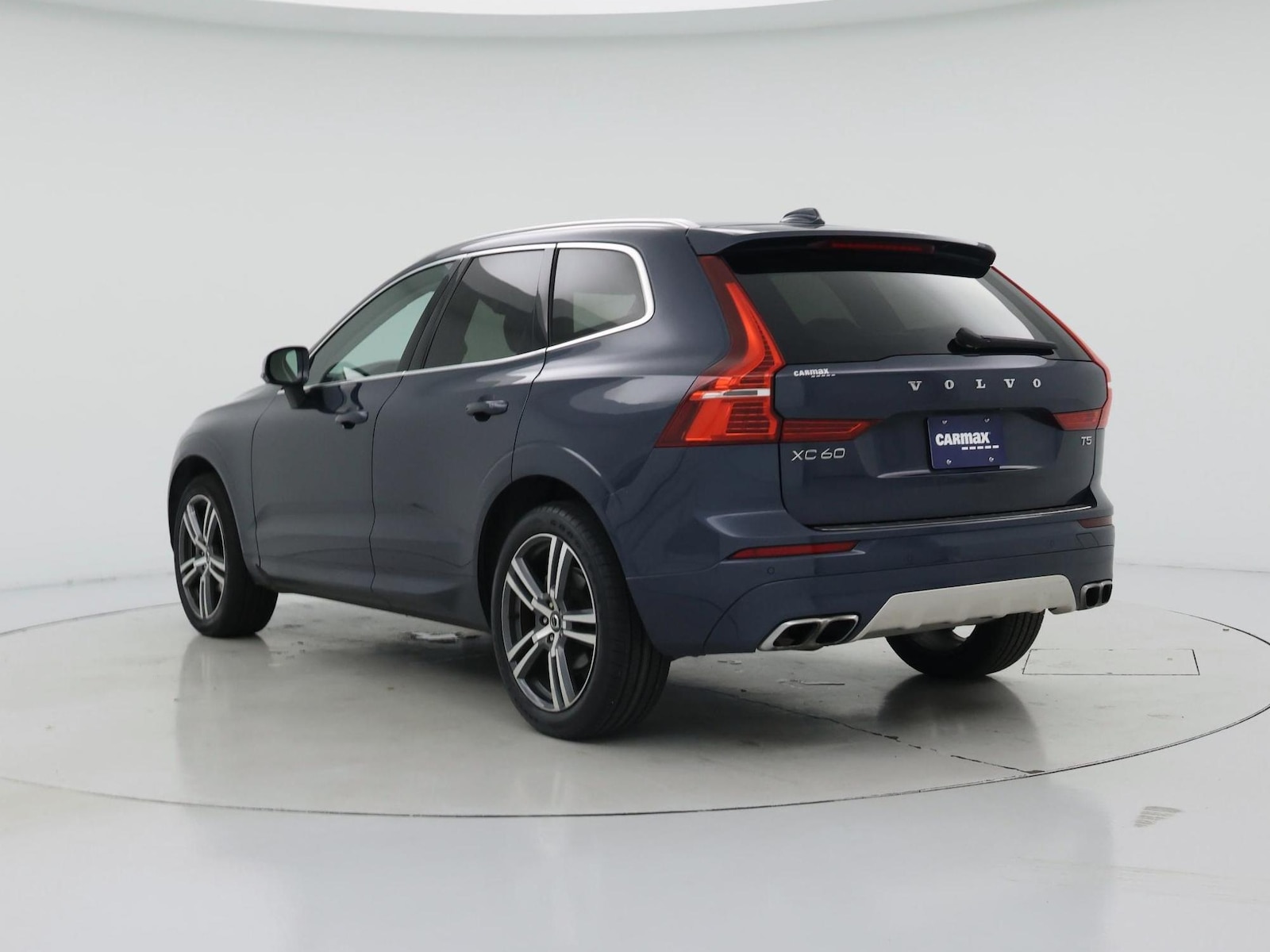 2020 Volvo XC60 Momentum - Photo 3