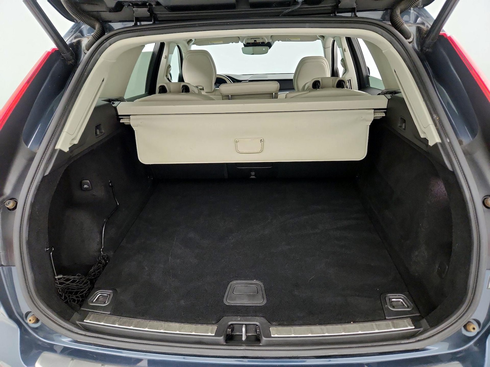 2020 Volvo XC60 Momentum - Photo 22