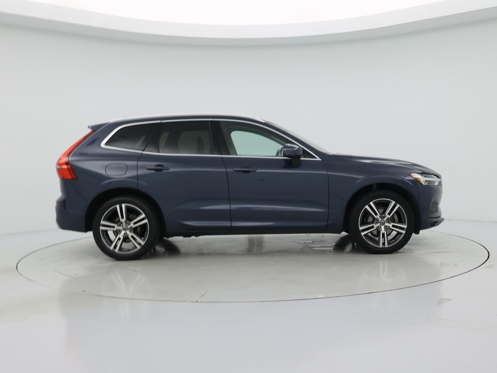 2020 Volvo XC60 Momentum - Photo 8
