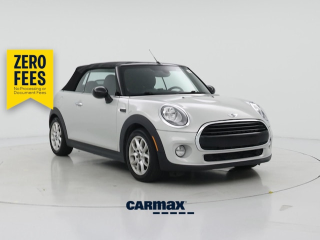 Silver 2017 MINI Cooper Hatchback Manual