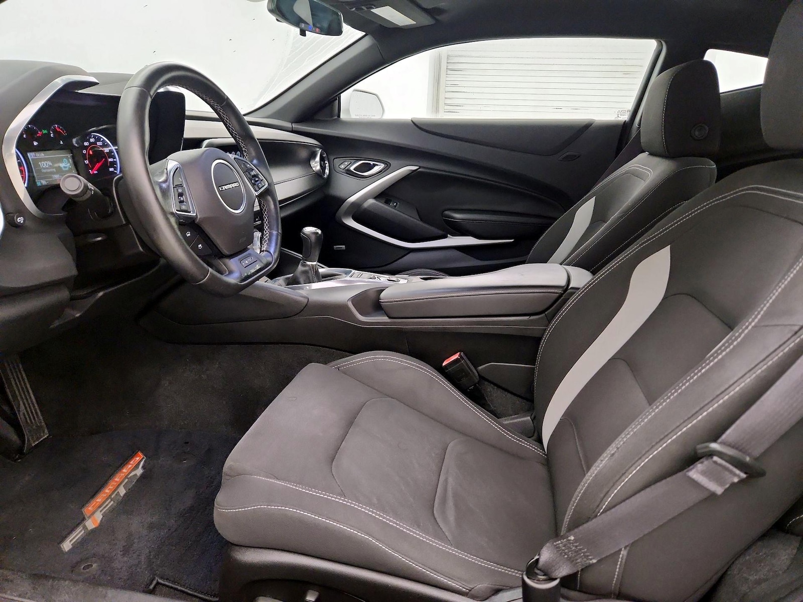 Power Seat(s) & Side Airbags