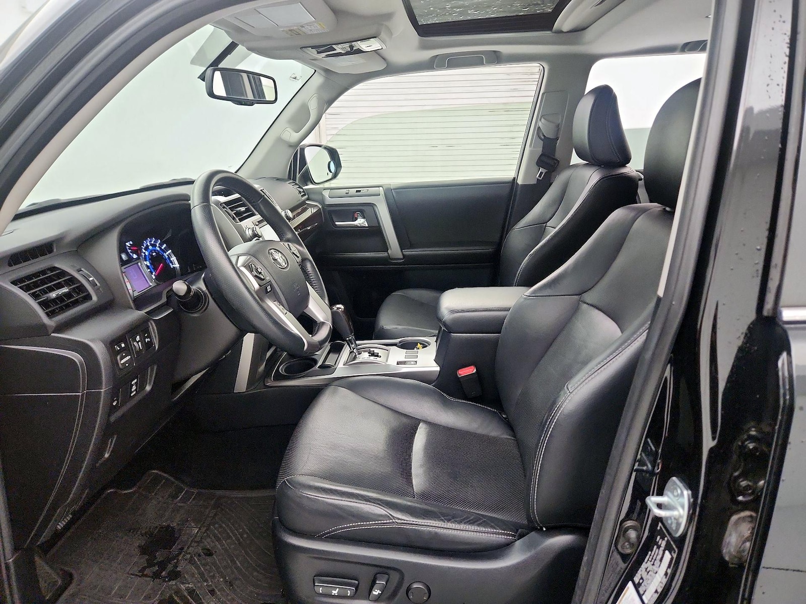 2015 Toyota 4Runner Limited - Photo 12
