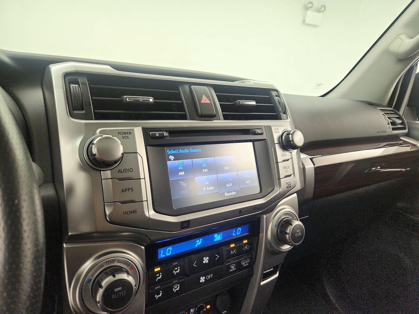 2015 Toyota 4Runner Limited - Photo 17