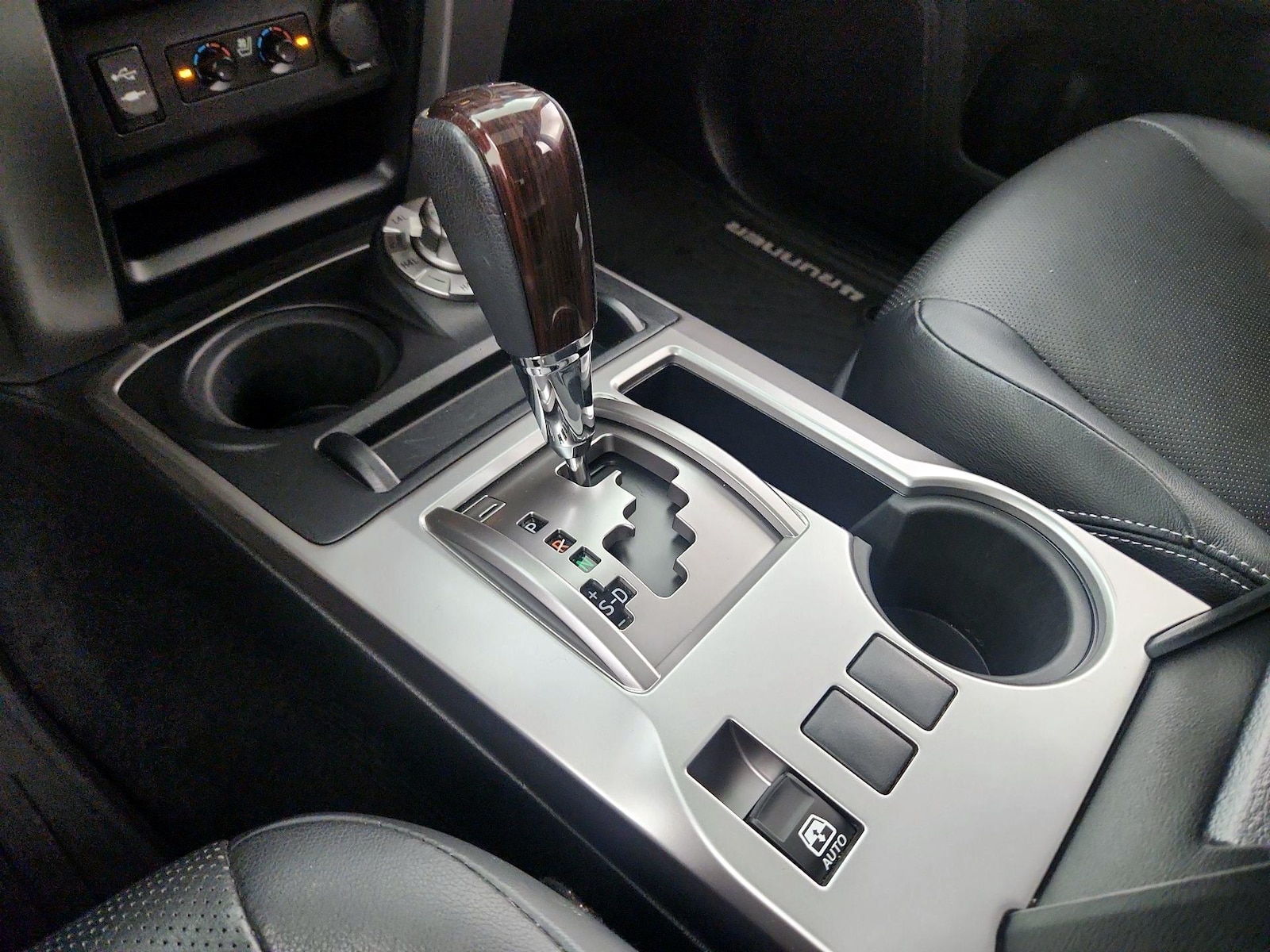 2015 Toyota 4Runner Limited - Photo 19
