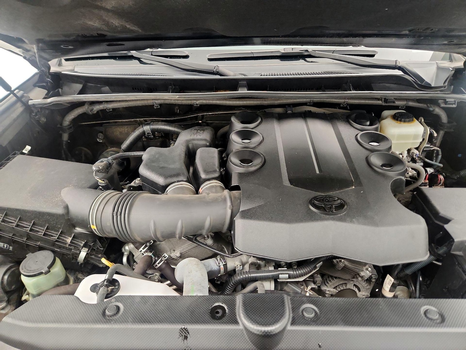 2015 Toyota 4Runner Limited - Photo 24