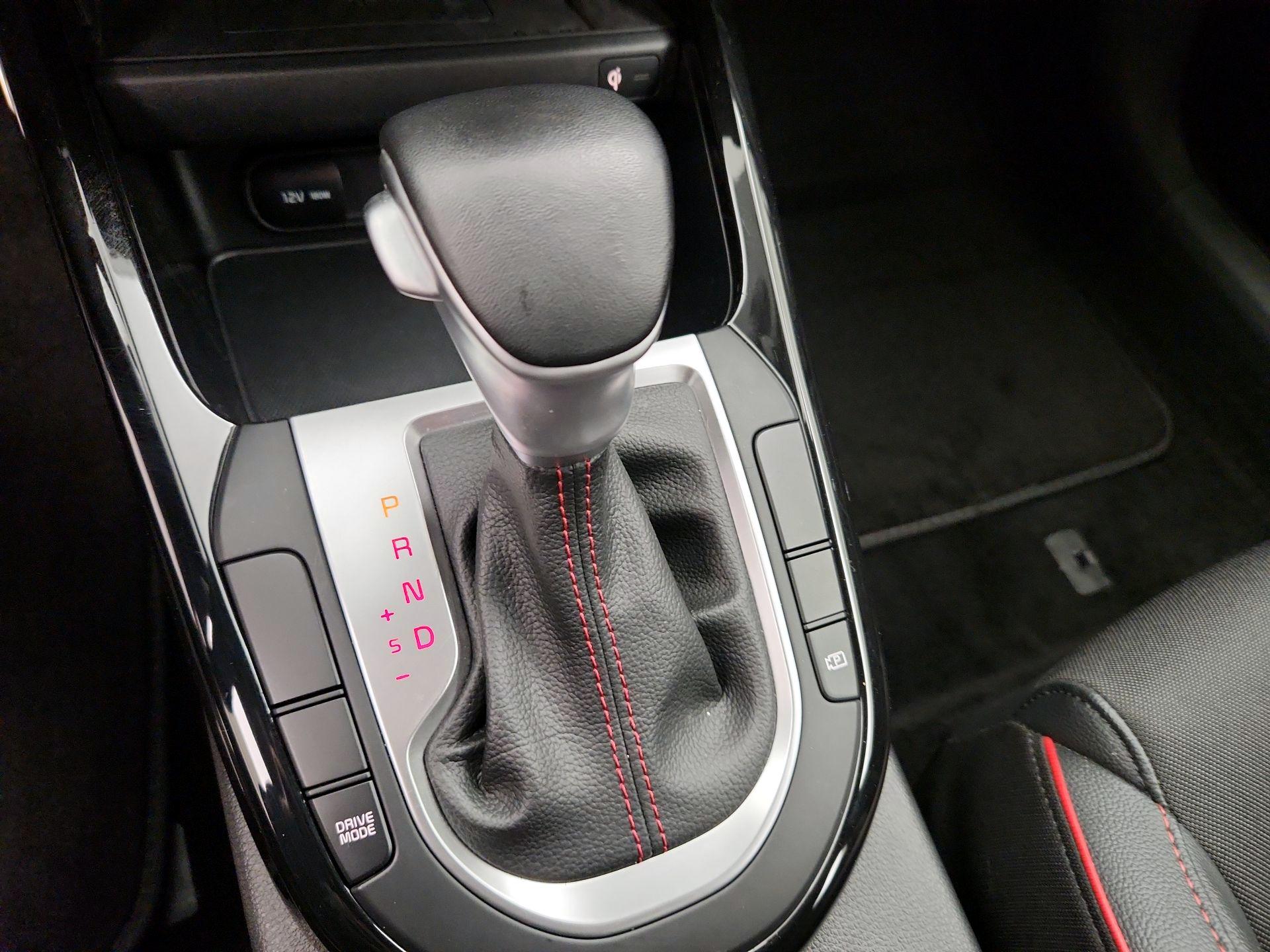 Thumbnail: 2024 Kia Forte - 17