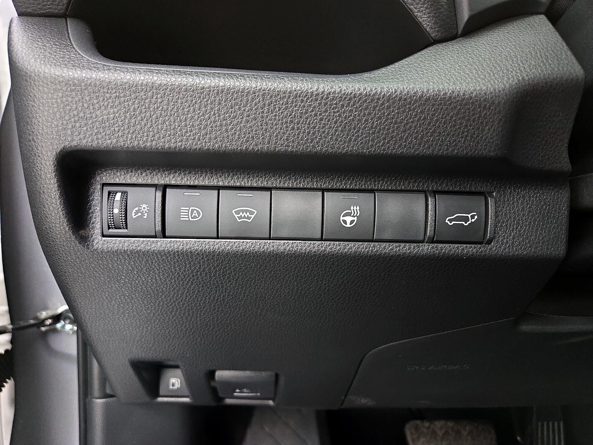 Thumbnail: 2024 Toyota RAV4 - 13