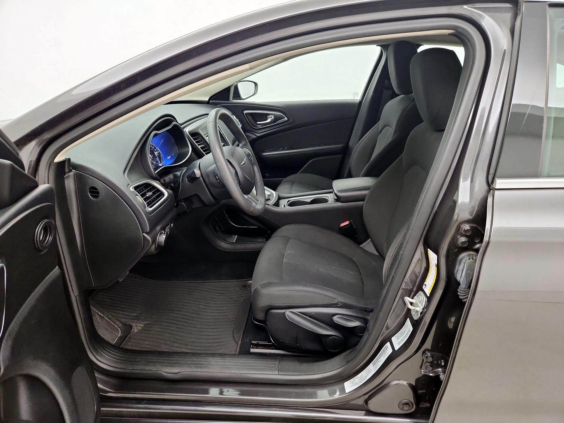 Thumbnail: 2015 Chrysler 200 - 11