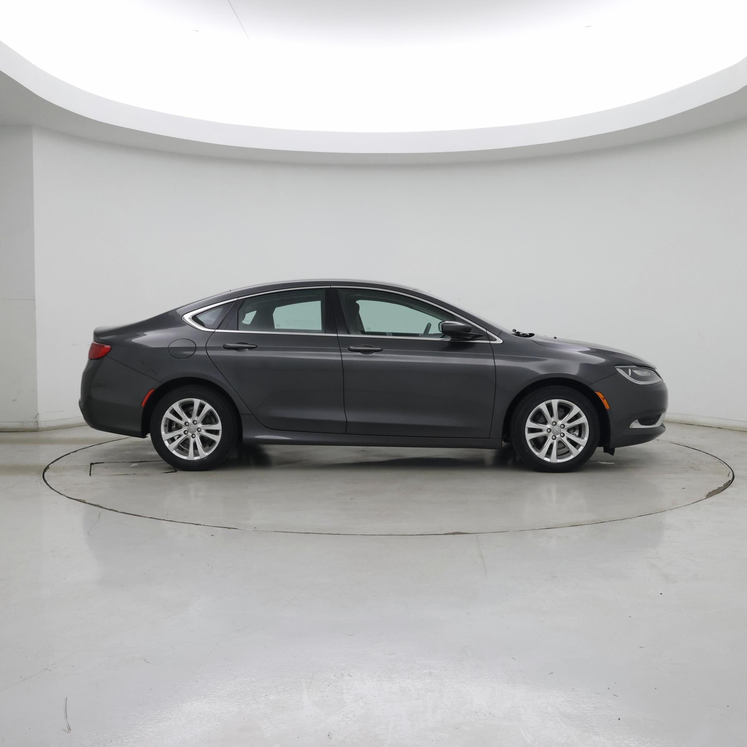 Thumbnail: 2015 Chrysler 200 - 7