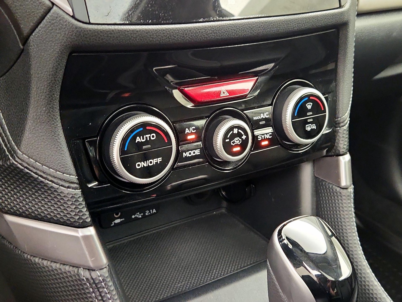 2022 Subaru Forester Limited - Photo 18