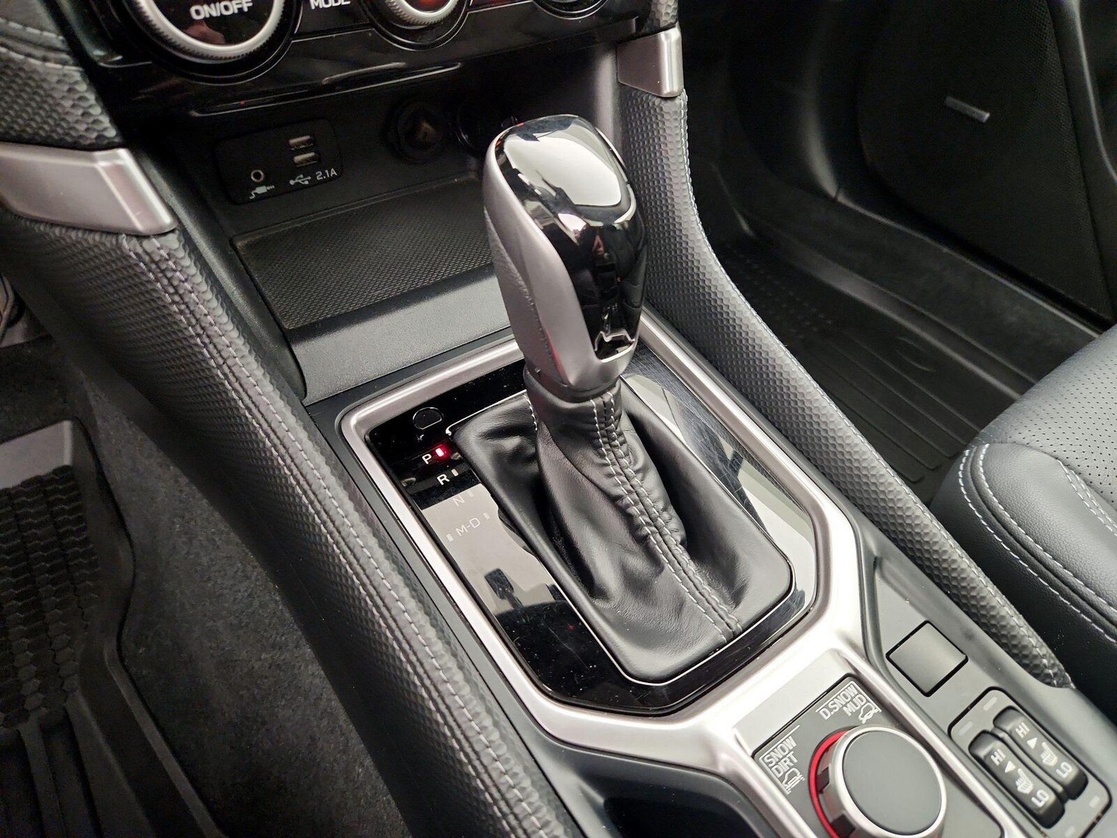 2022 Subaru Forester Limited - Photo 19