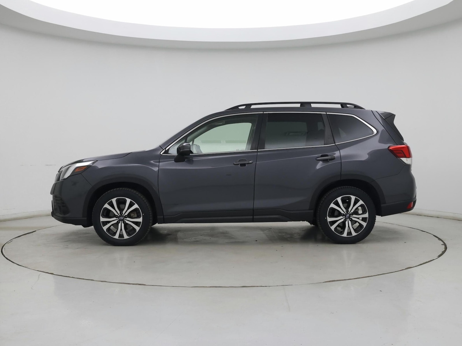 2022 Subaru Forester Limited - Photo 4