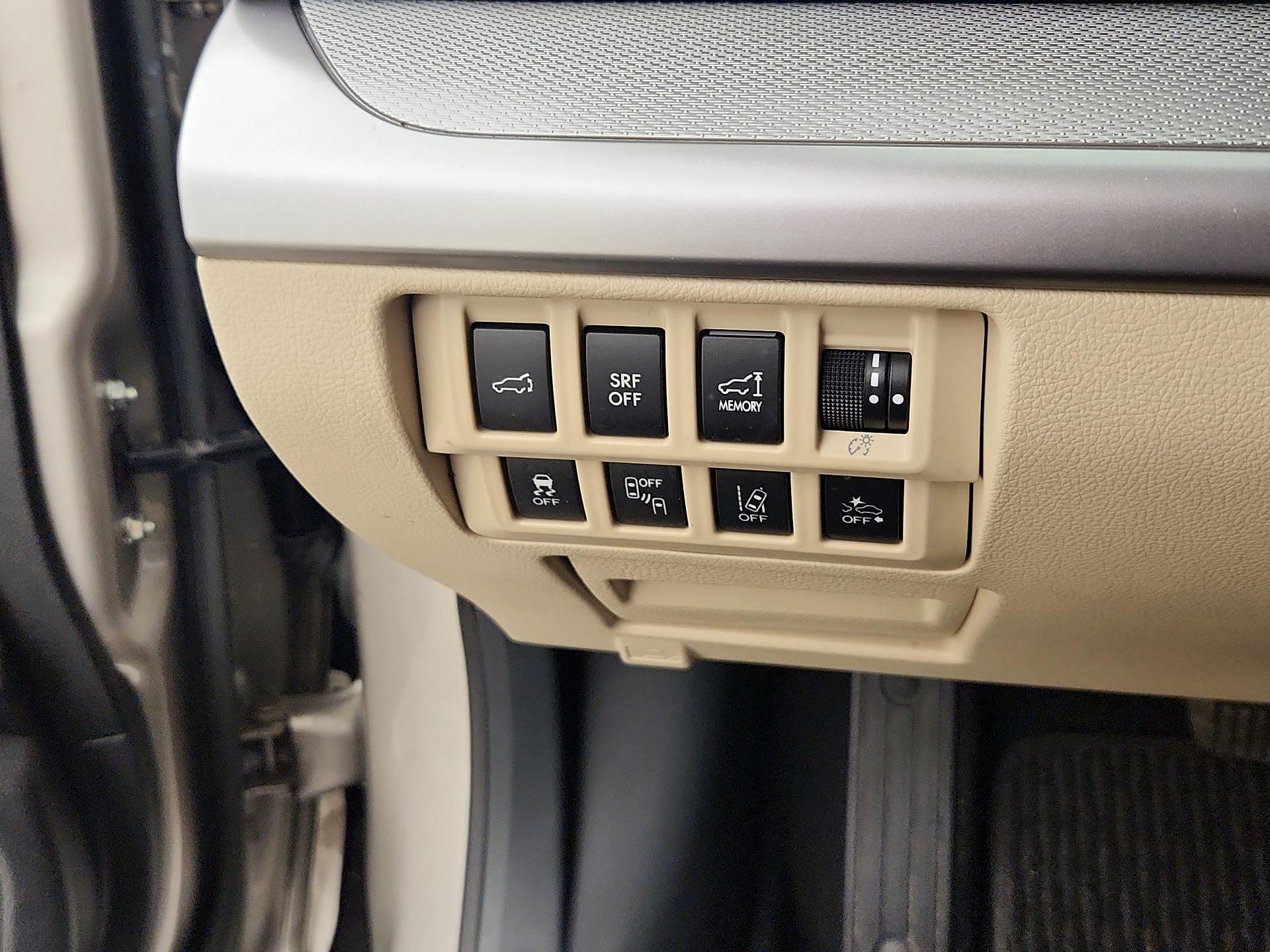 Thumbnail: 2017 Subaru Outback - 13