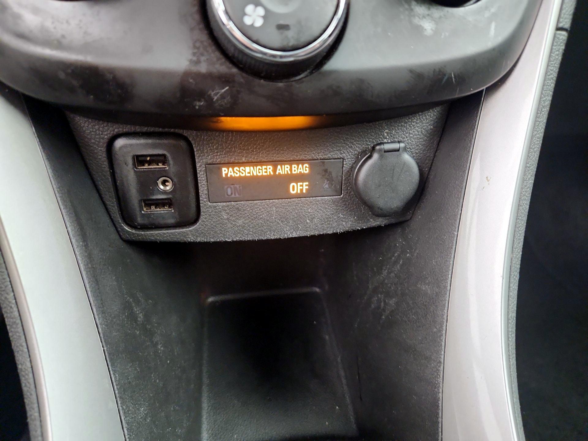 Thumbnail: 2018 Chevrolet Trax - 18