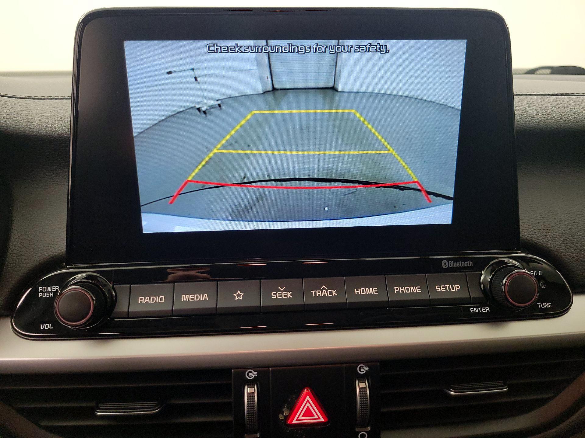 Thumbnail: 2021 Kia Forte - 14