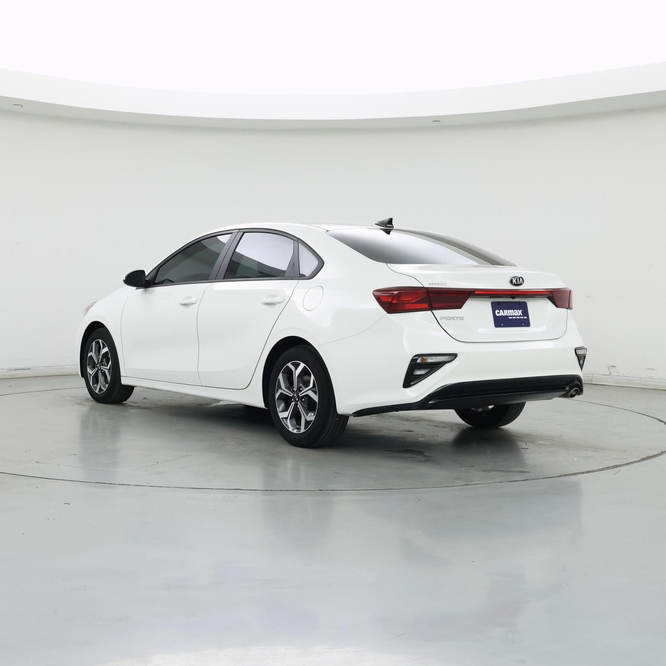 Thumbnail: 2021 Kia Forte - 2