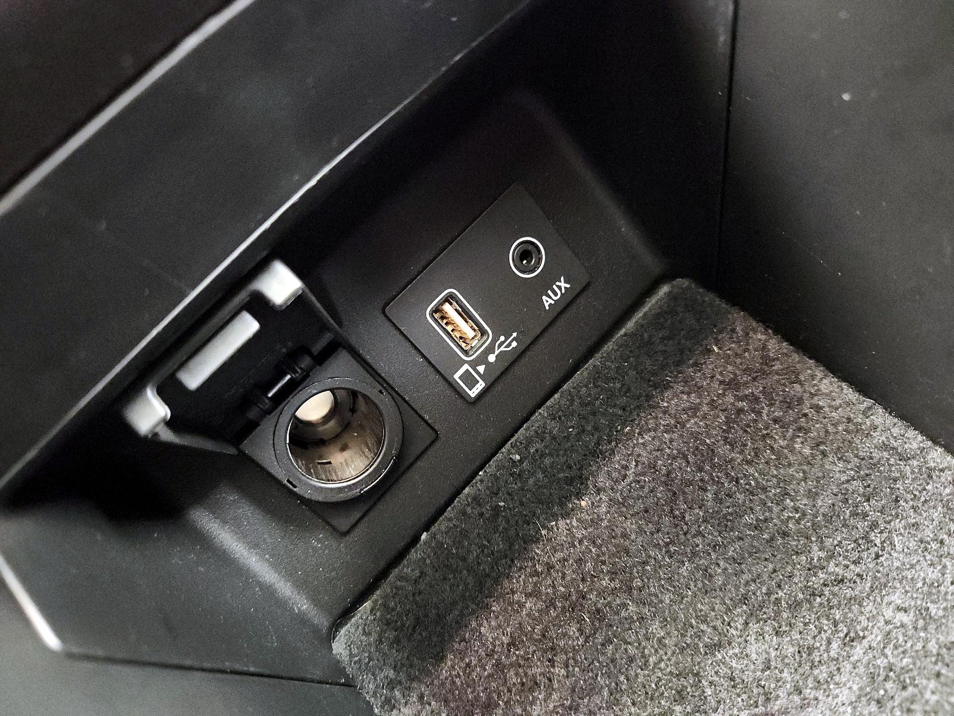 Thumbnail: 2020 Acura ILX - 19