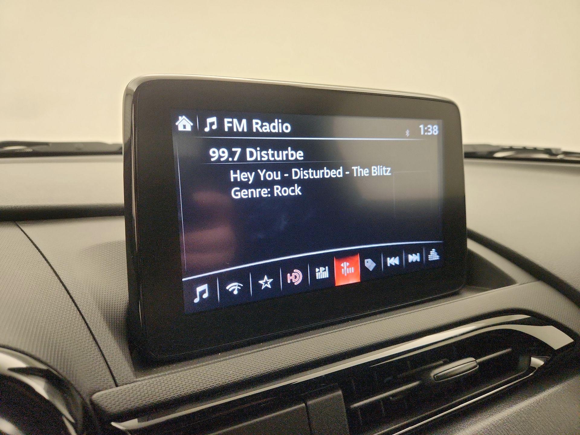 Thumbnail: 2022 Mazda MX-5 Miata - 15