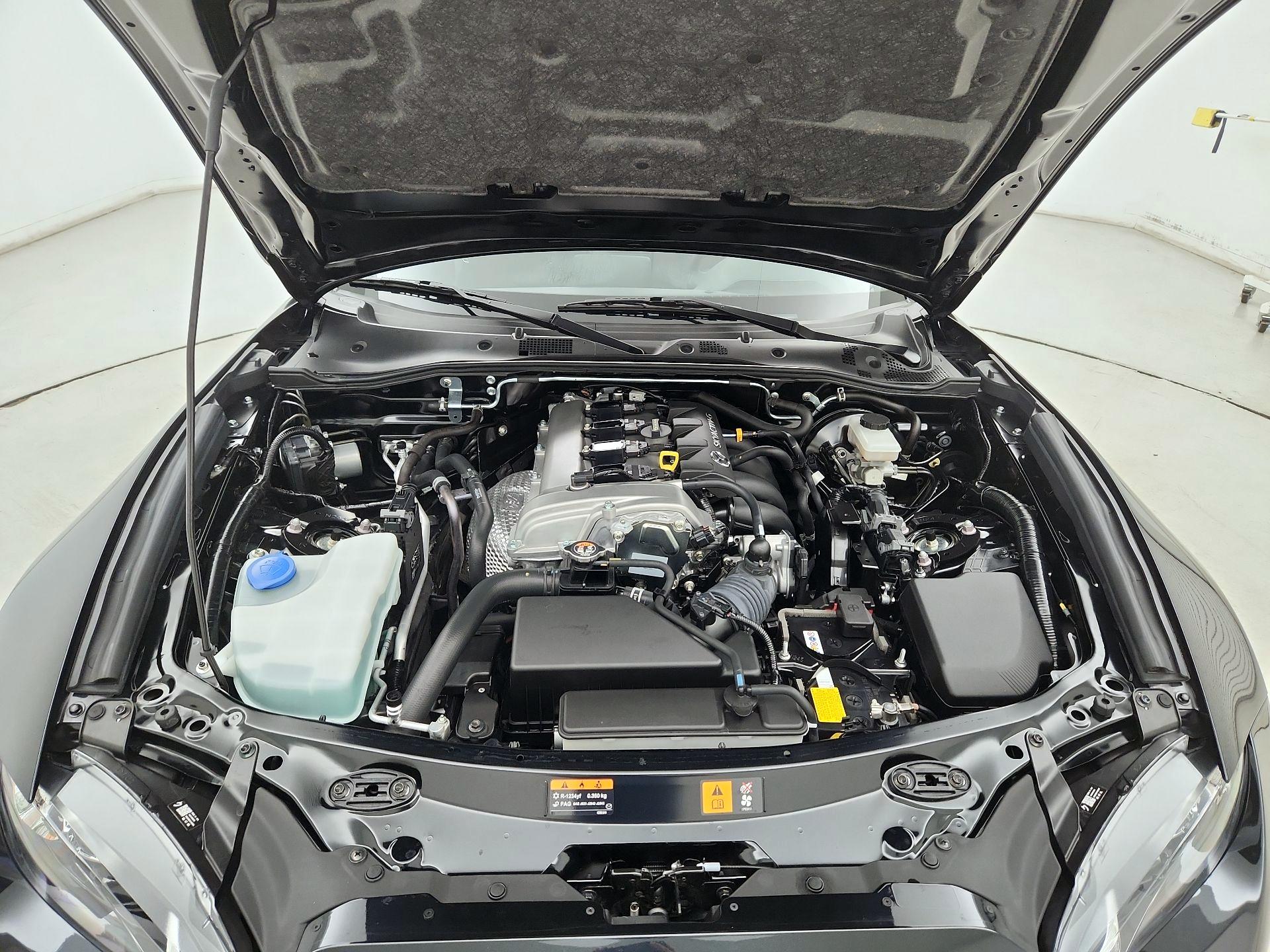 Thumbnail: 2022 Mazda MX-5 Miata - 20