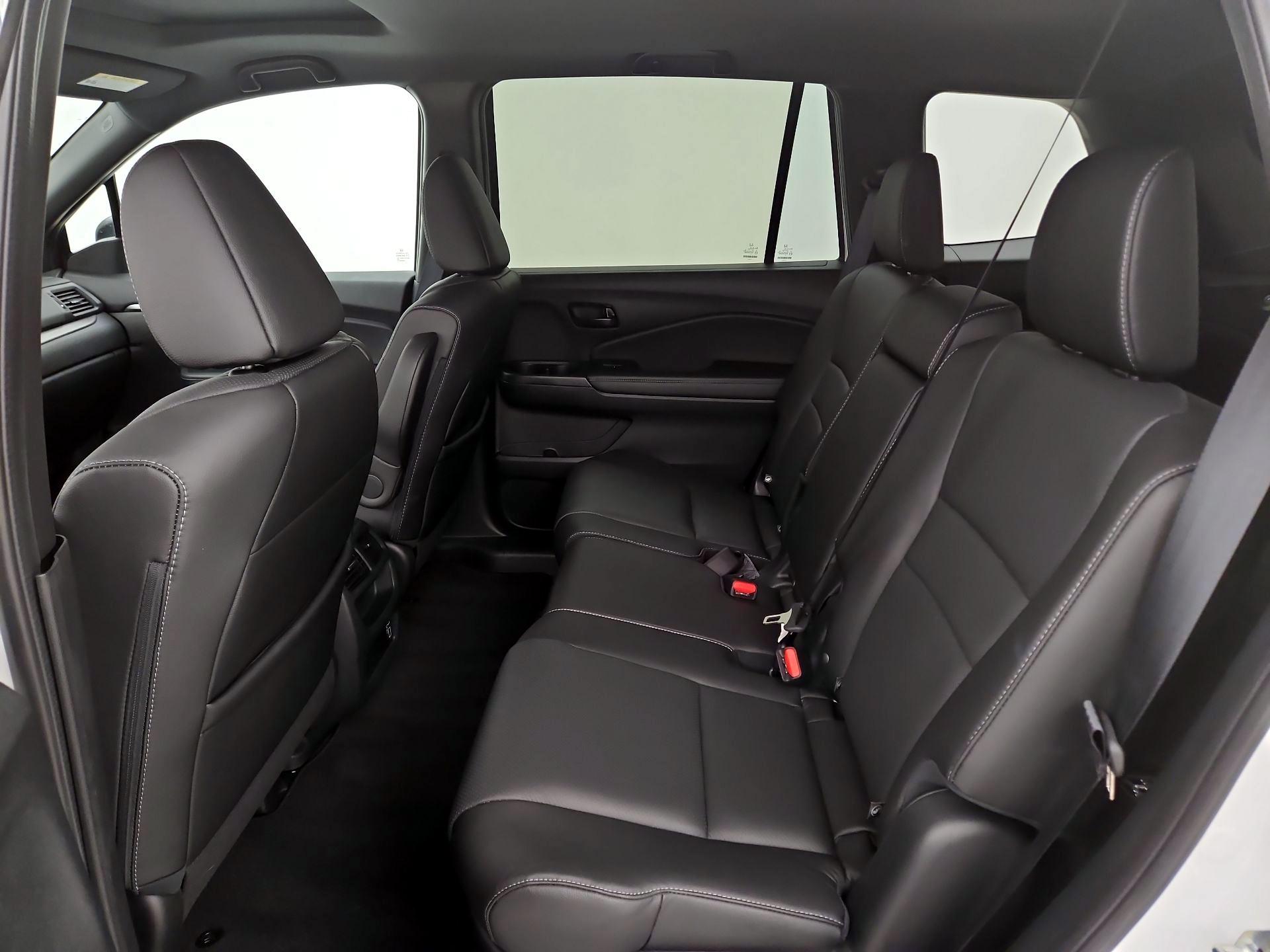 Thumbnail: 2023 Honda Passport - 20