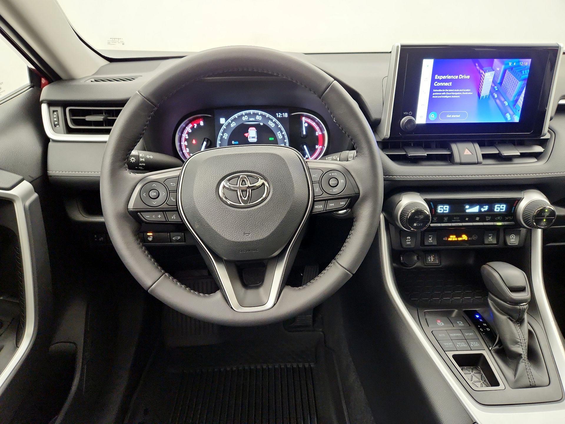 Thumbnail: 2024 Toyota RAV4 - 10