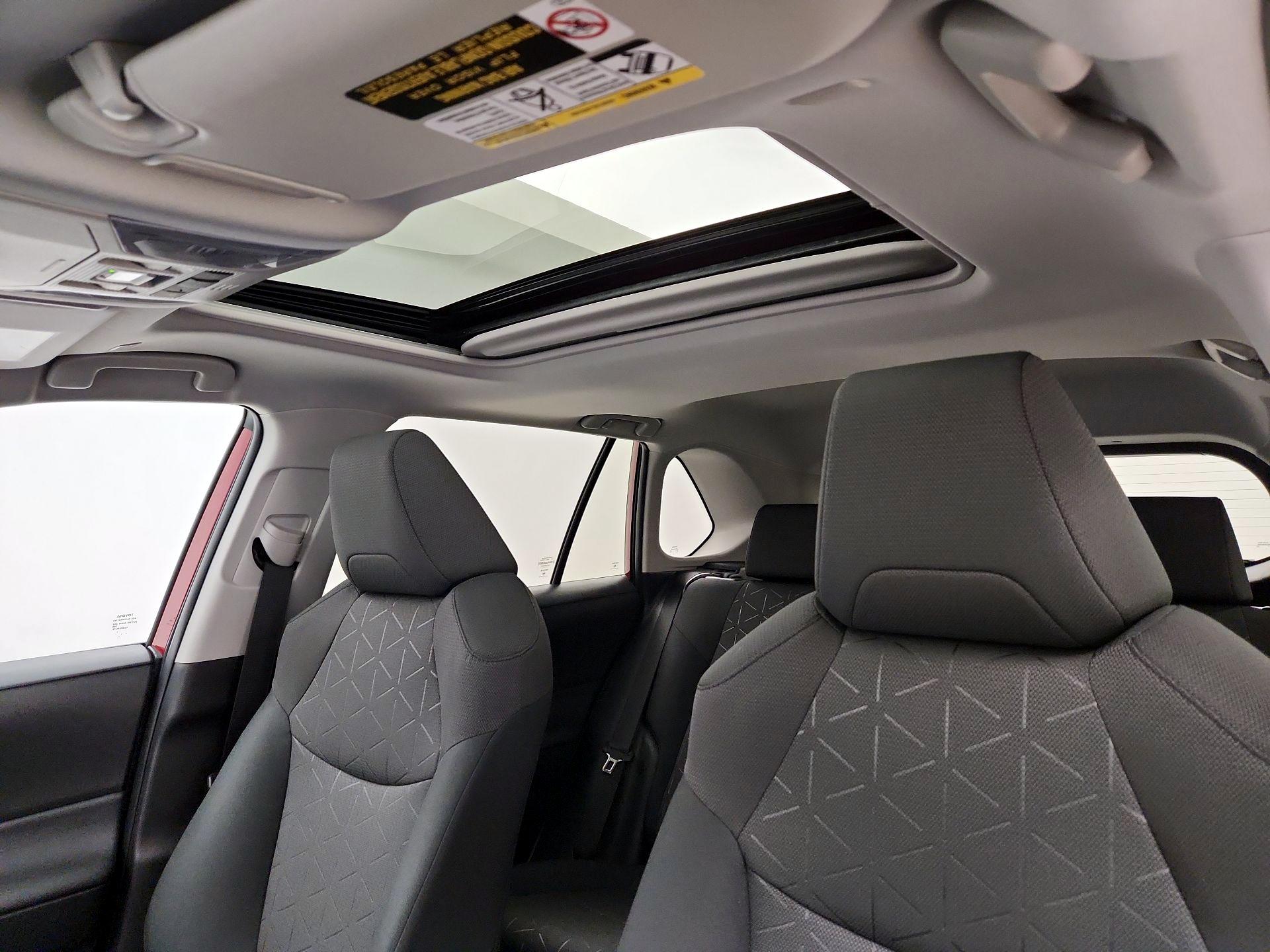 Thumbnail: 2024 Toyota RAV4 - 19