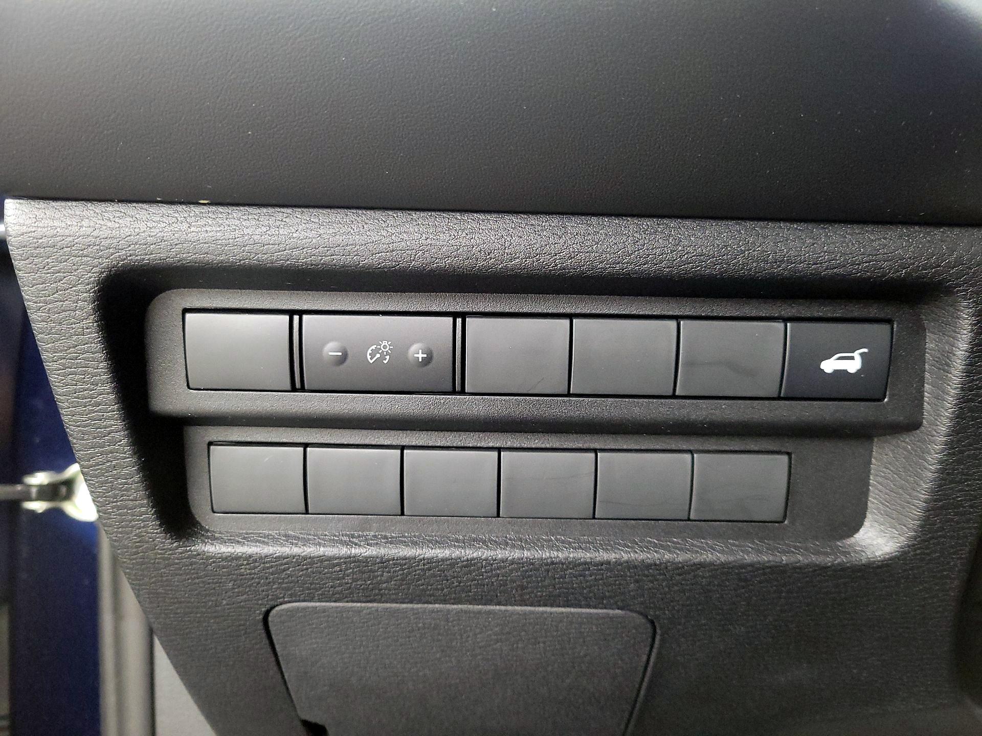 Thumbnail: 2024 Mitsubishi Outlander - 13
