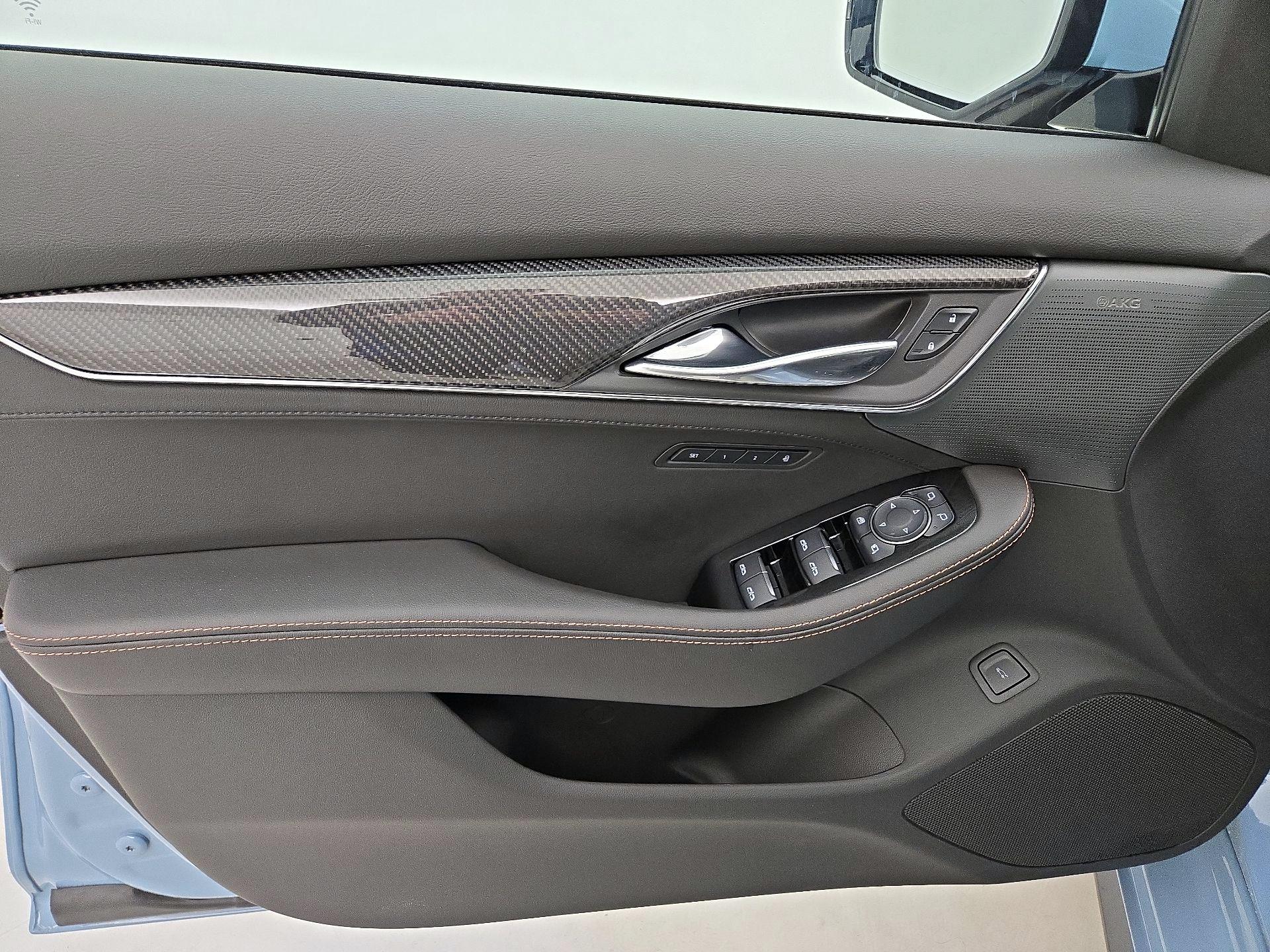 Thumbnail: 2025 Cadillac CT5 - 12