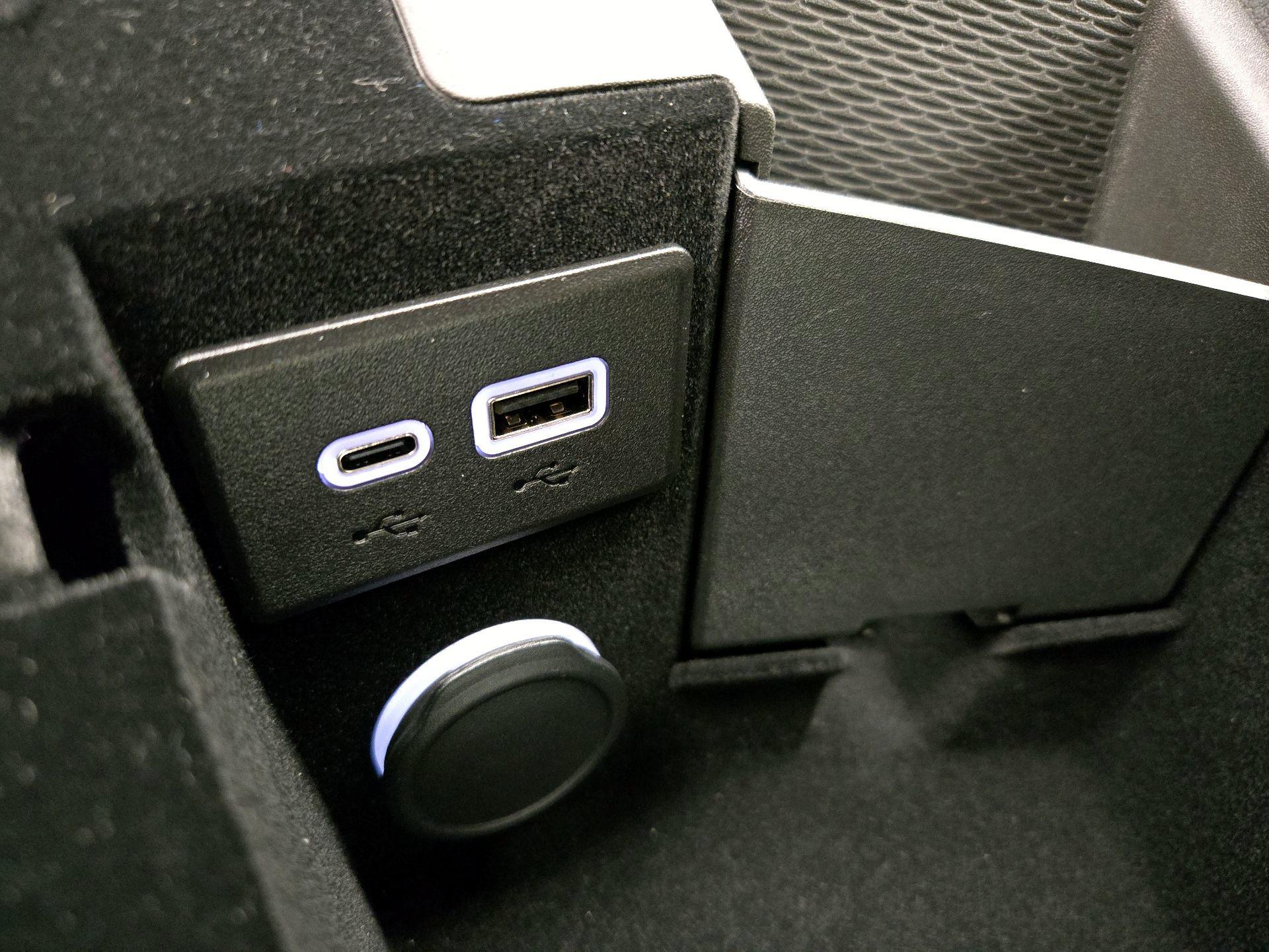 Thumbnail: 2025 Cadillac CT5 - 18