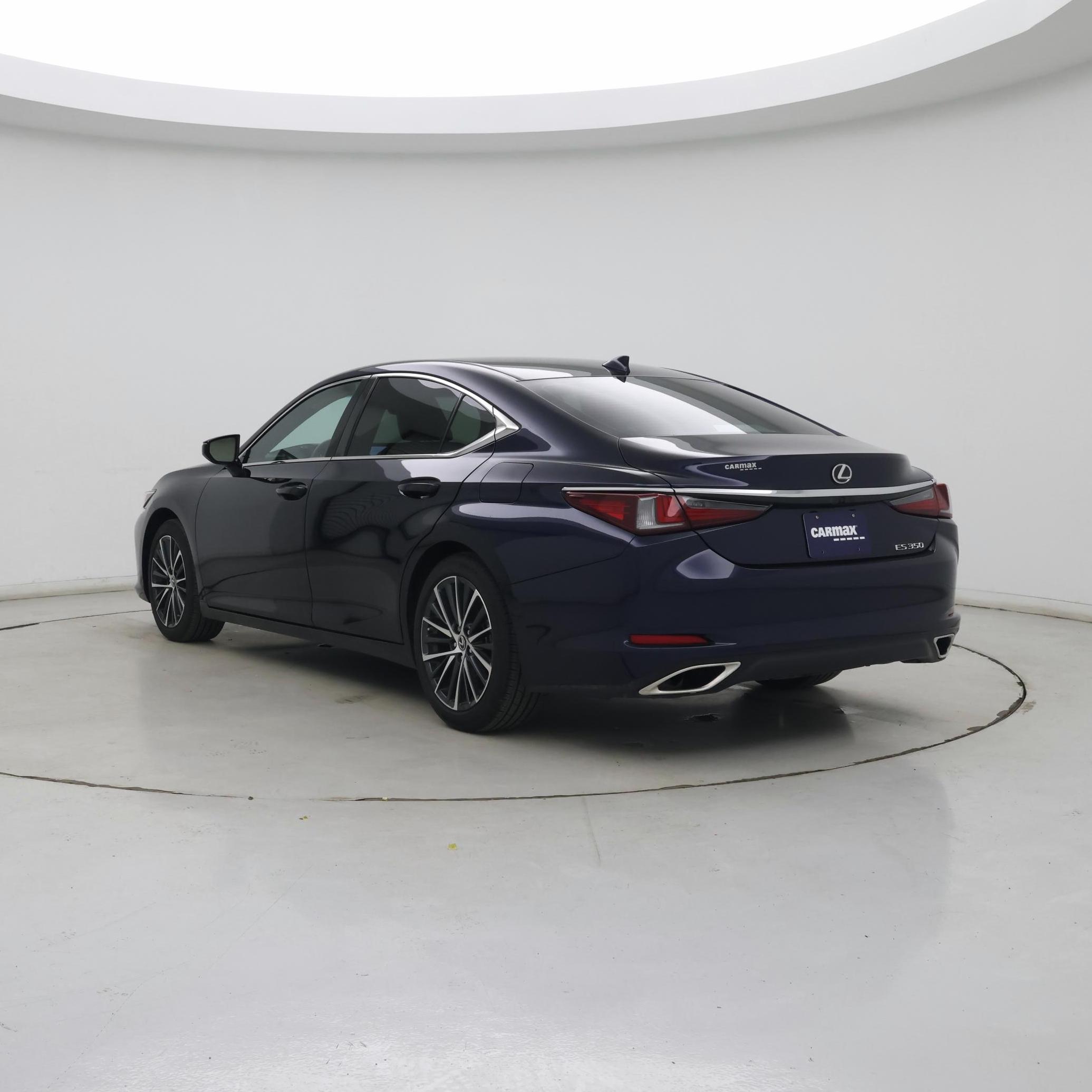 Thumbnail: 2025 Lexus ES - 2