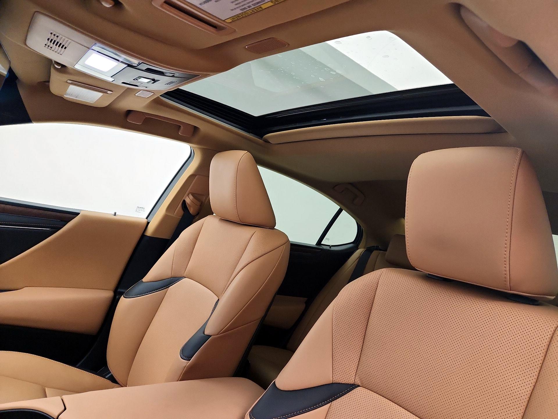 Thumbnail: 2025 Lexus ES - 20