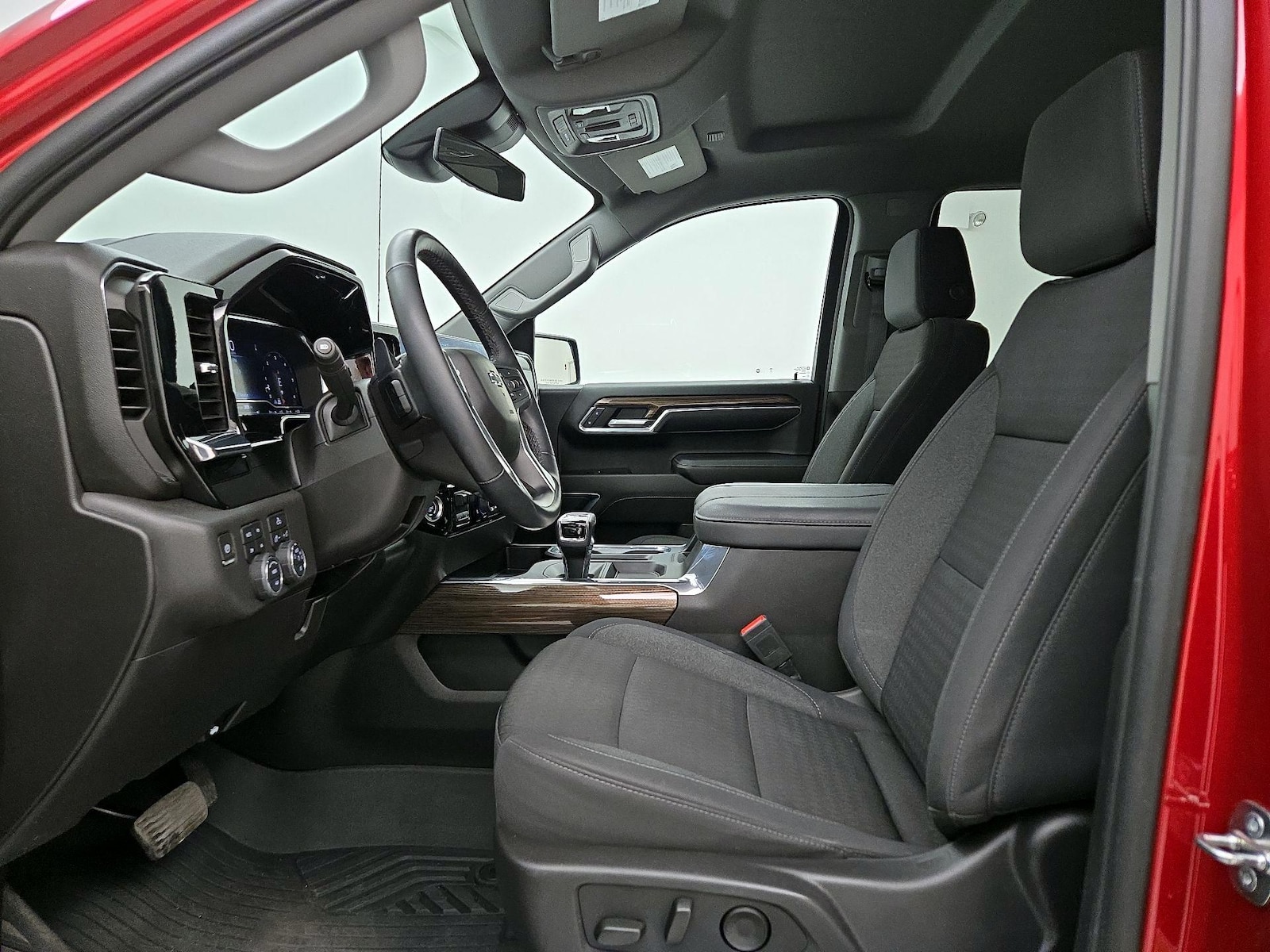 2024 Chevrolet Silverado 1500 LT Trail Boss - Photo 12