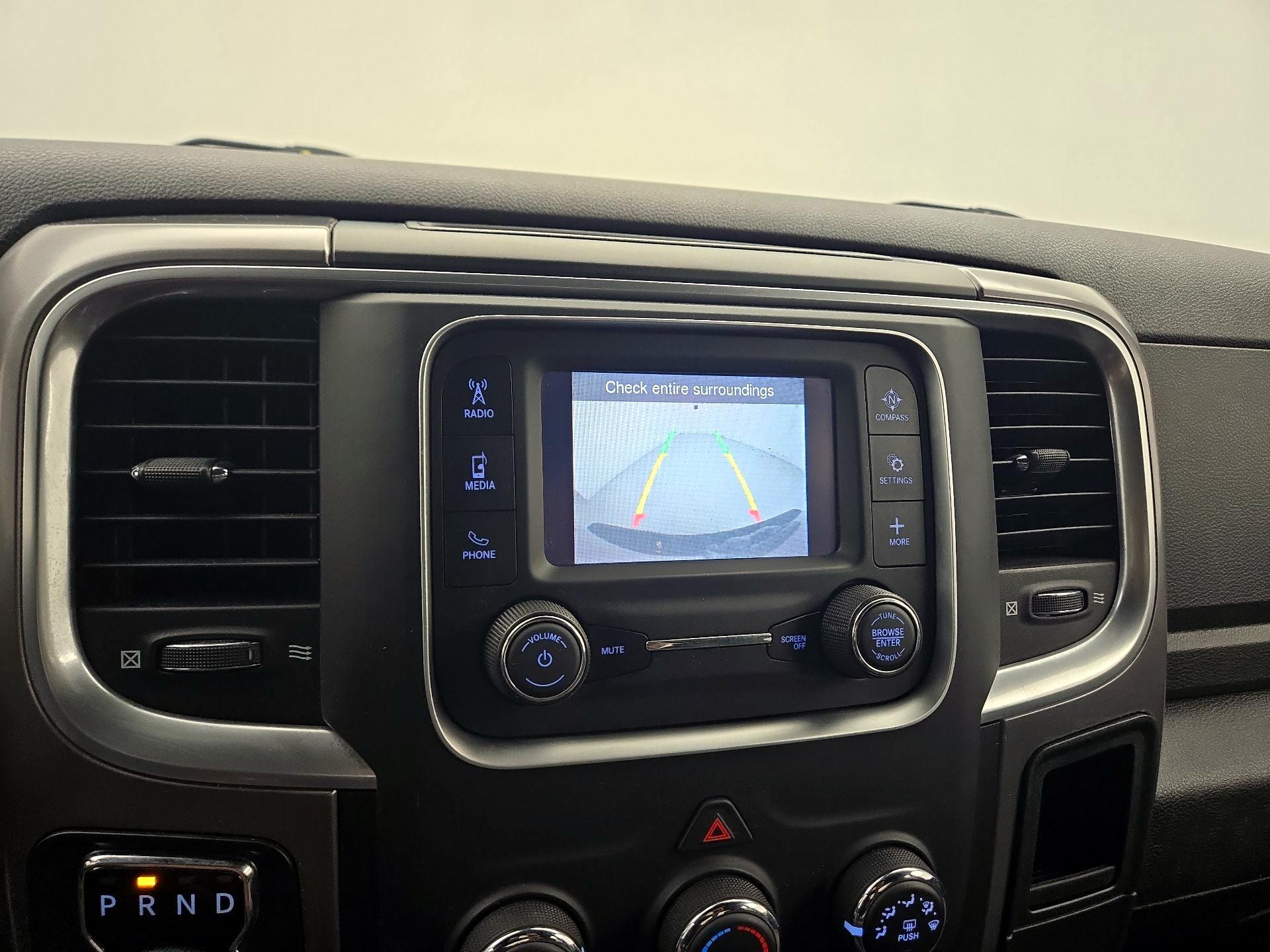 Thumbnail: 2021 RAM 1500 Classic - 14