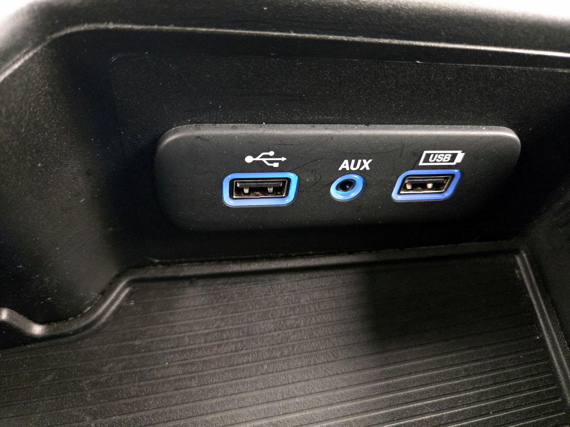 Thumbnail: 2021 RAM 1500 Classic - 18