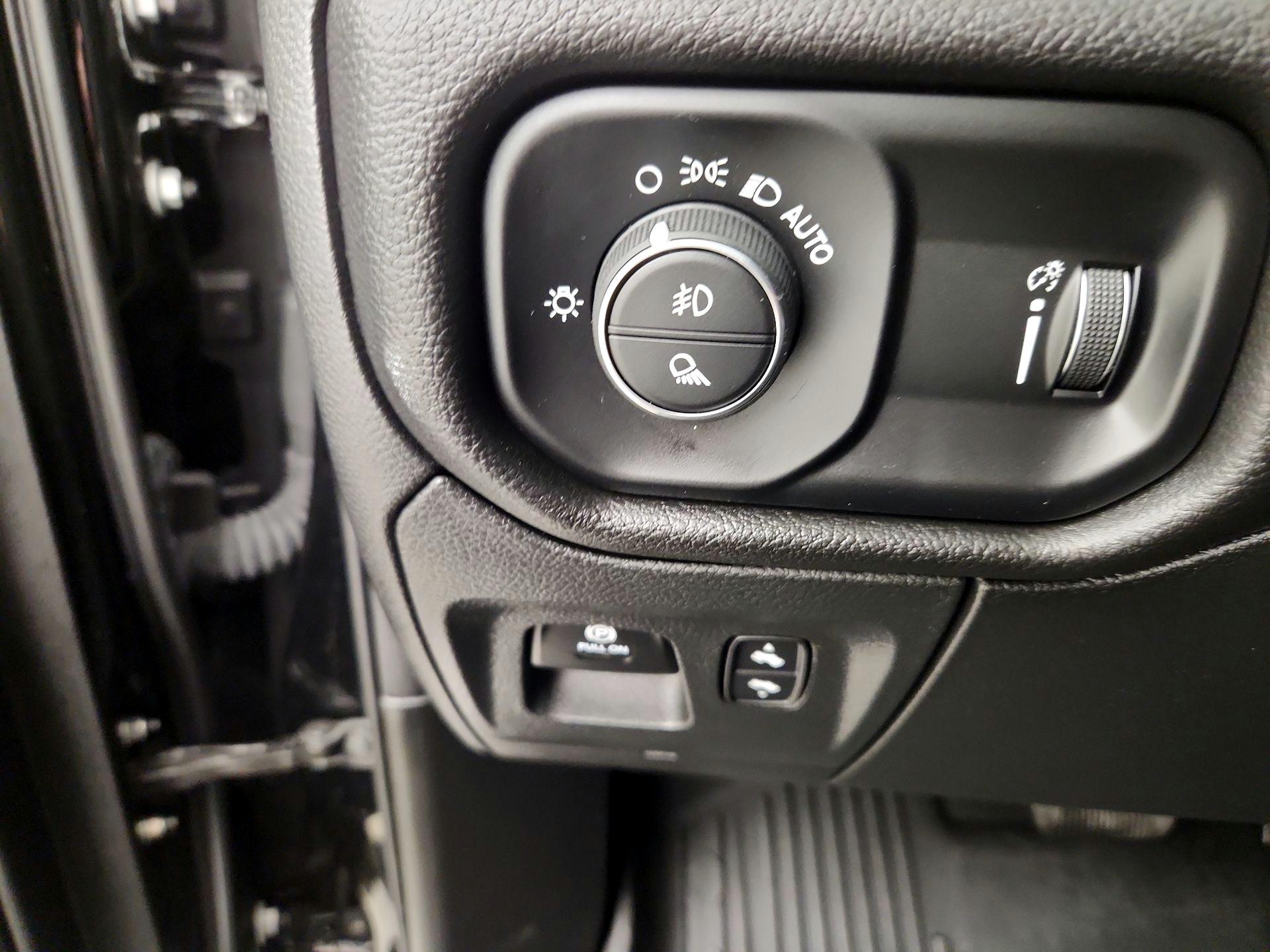 Thumbnail: 2023 RAM 1500 - 13