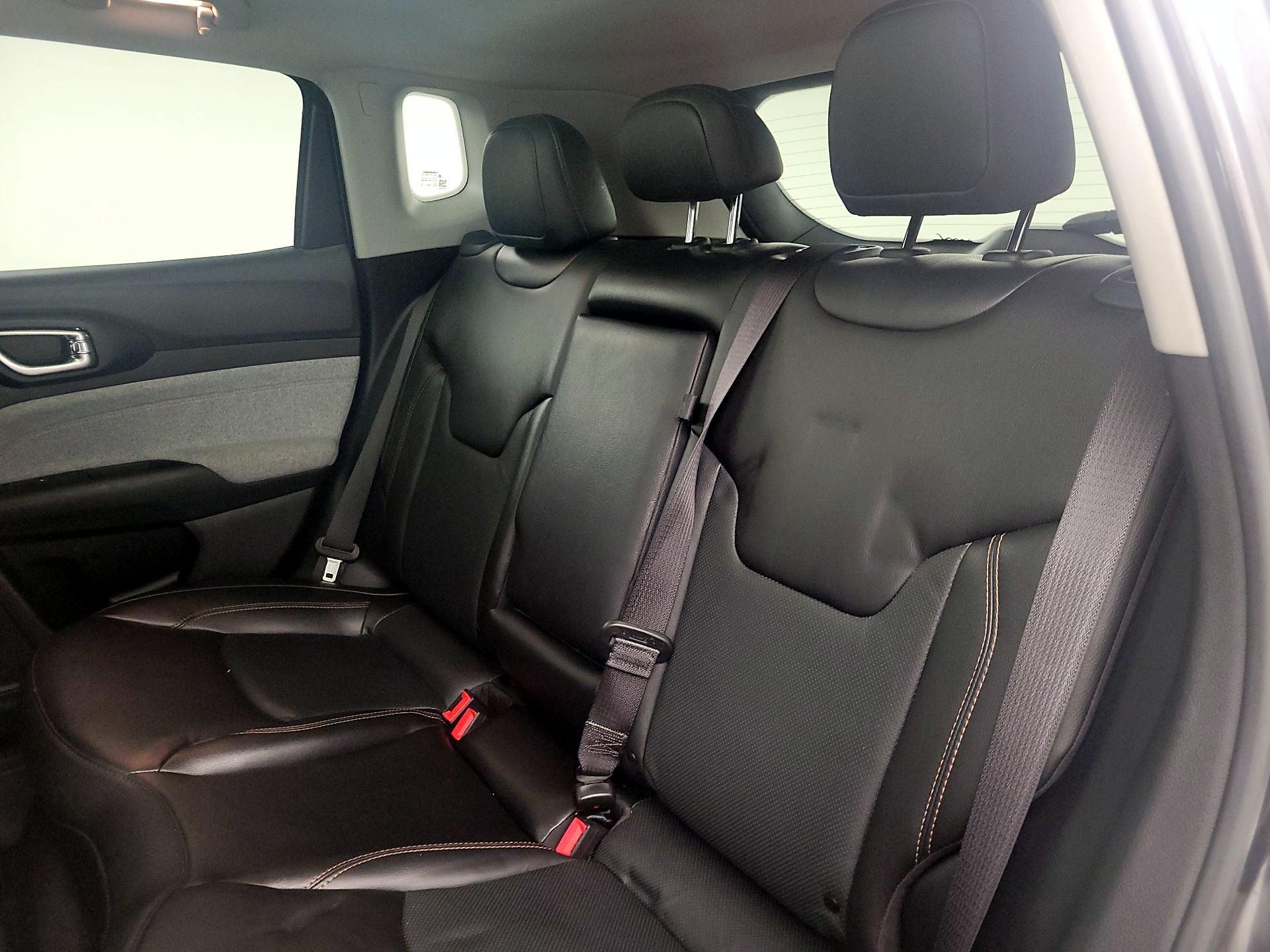 Thumbnail: 2022 Jeep Compass - 20