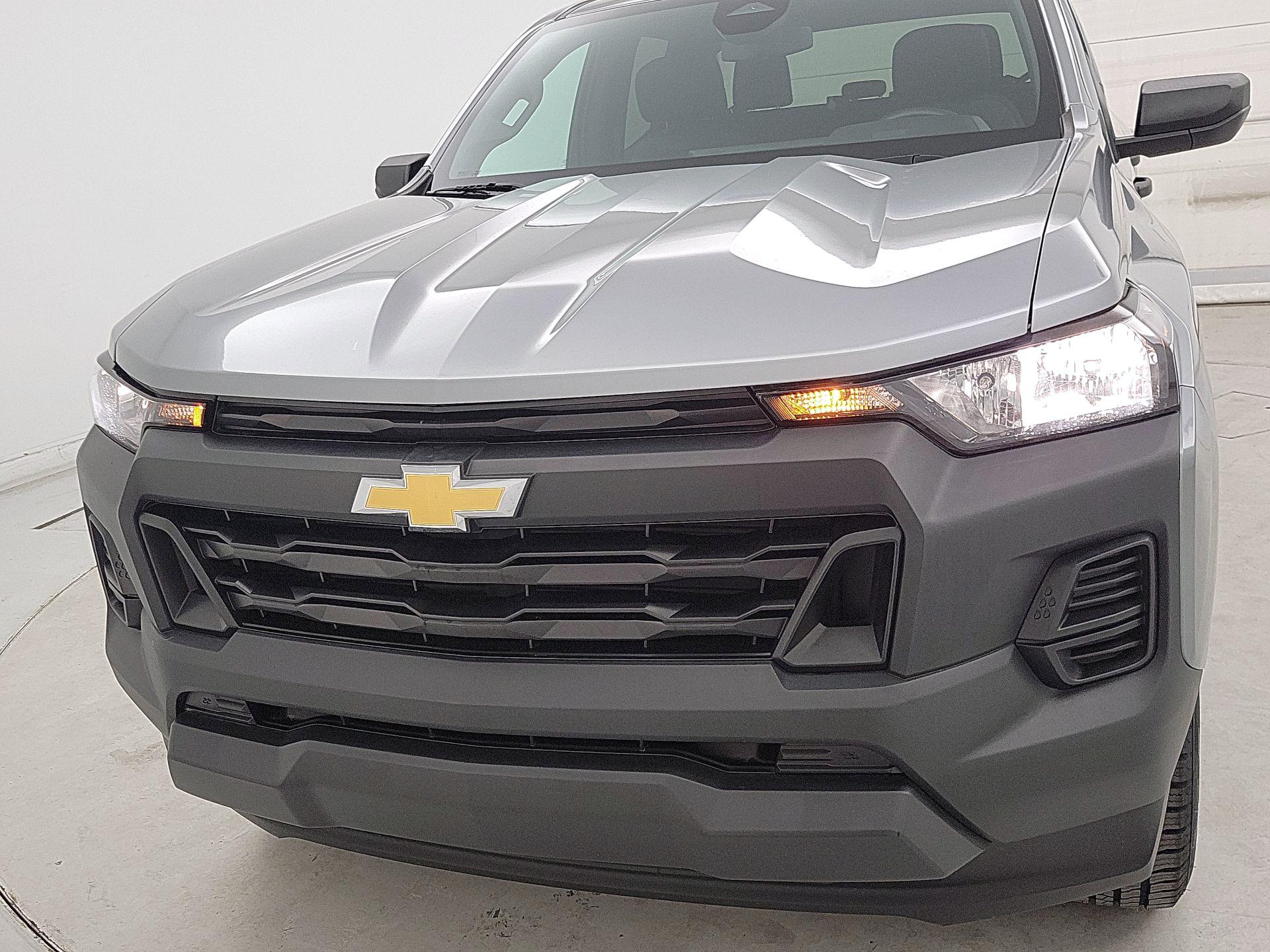Thumbnail: 2024 Chevrolet Colorado - 2