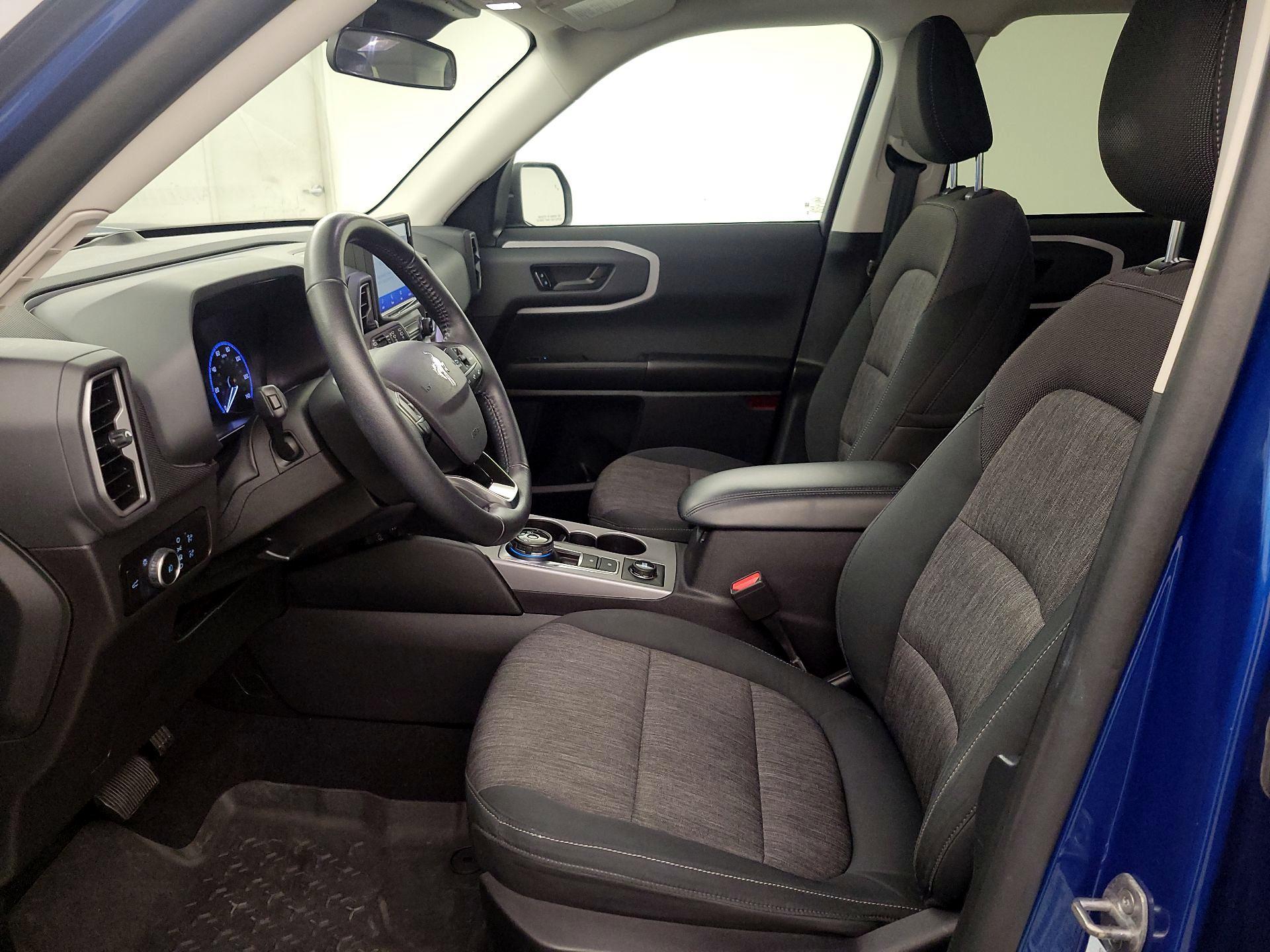 Thumbnail: 2023 Ford Bronco Sport - 11