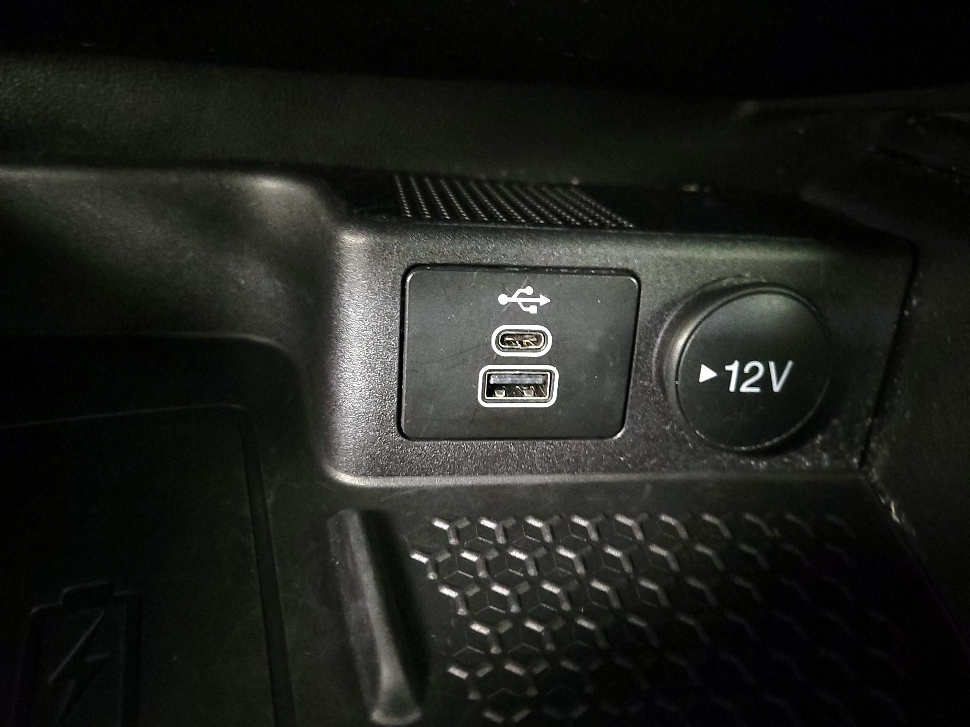 Thumbnail: 2023 Ford Bronco Sport - 18