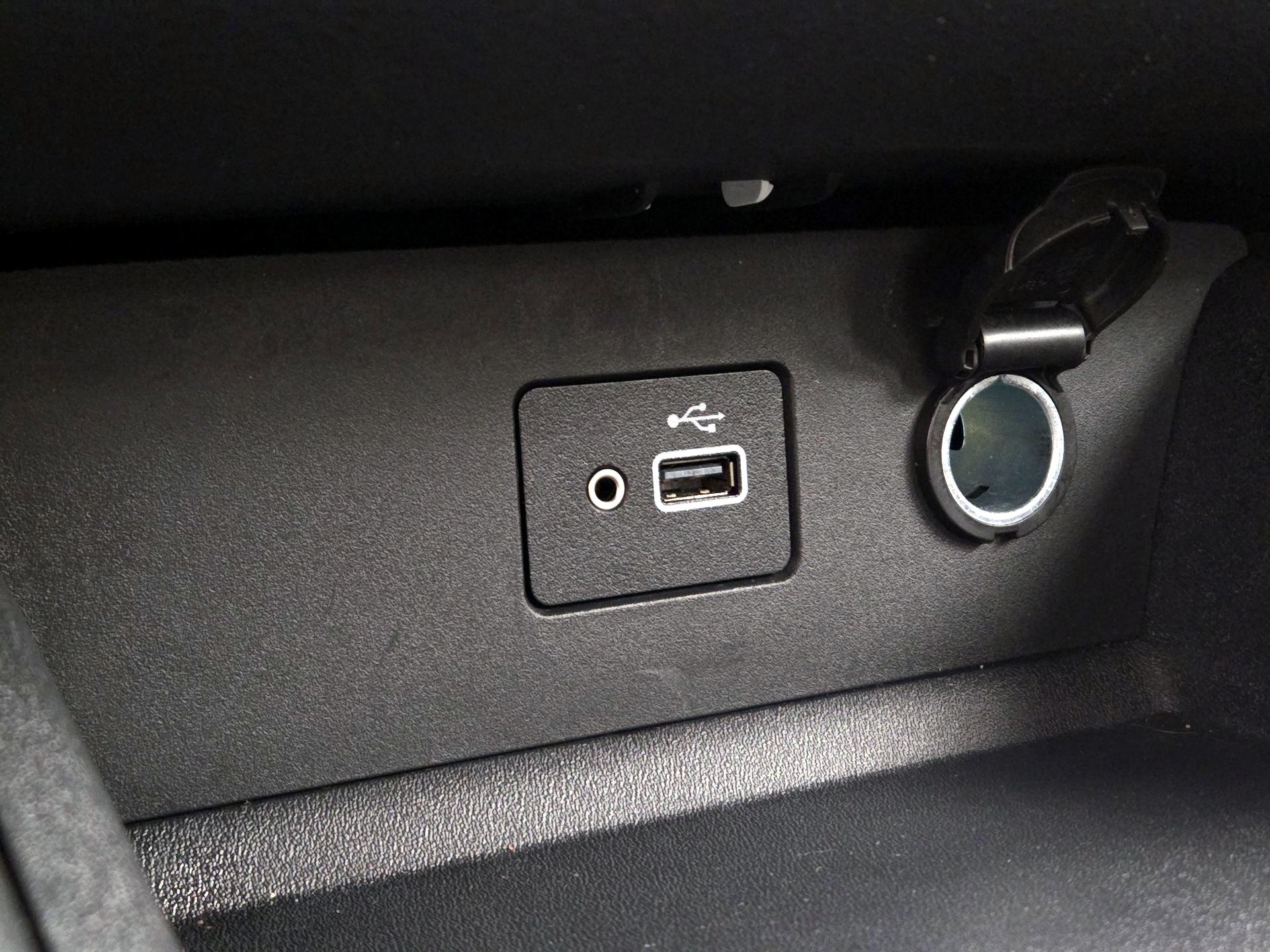 Thumbnail: 2021 Nissan Altima - 19