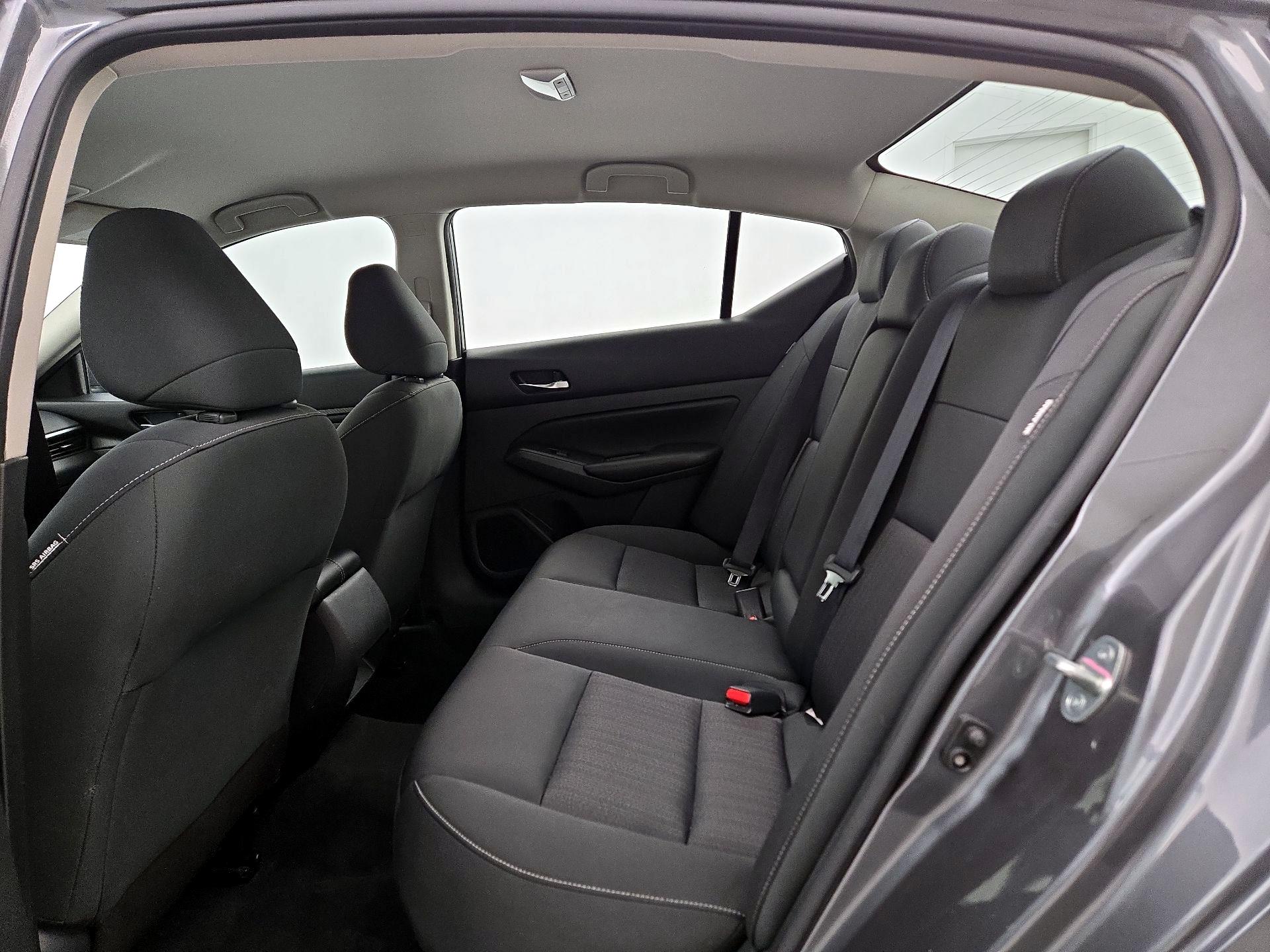 Thumbnail: 2021 Nissan Altima - 20