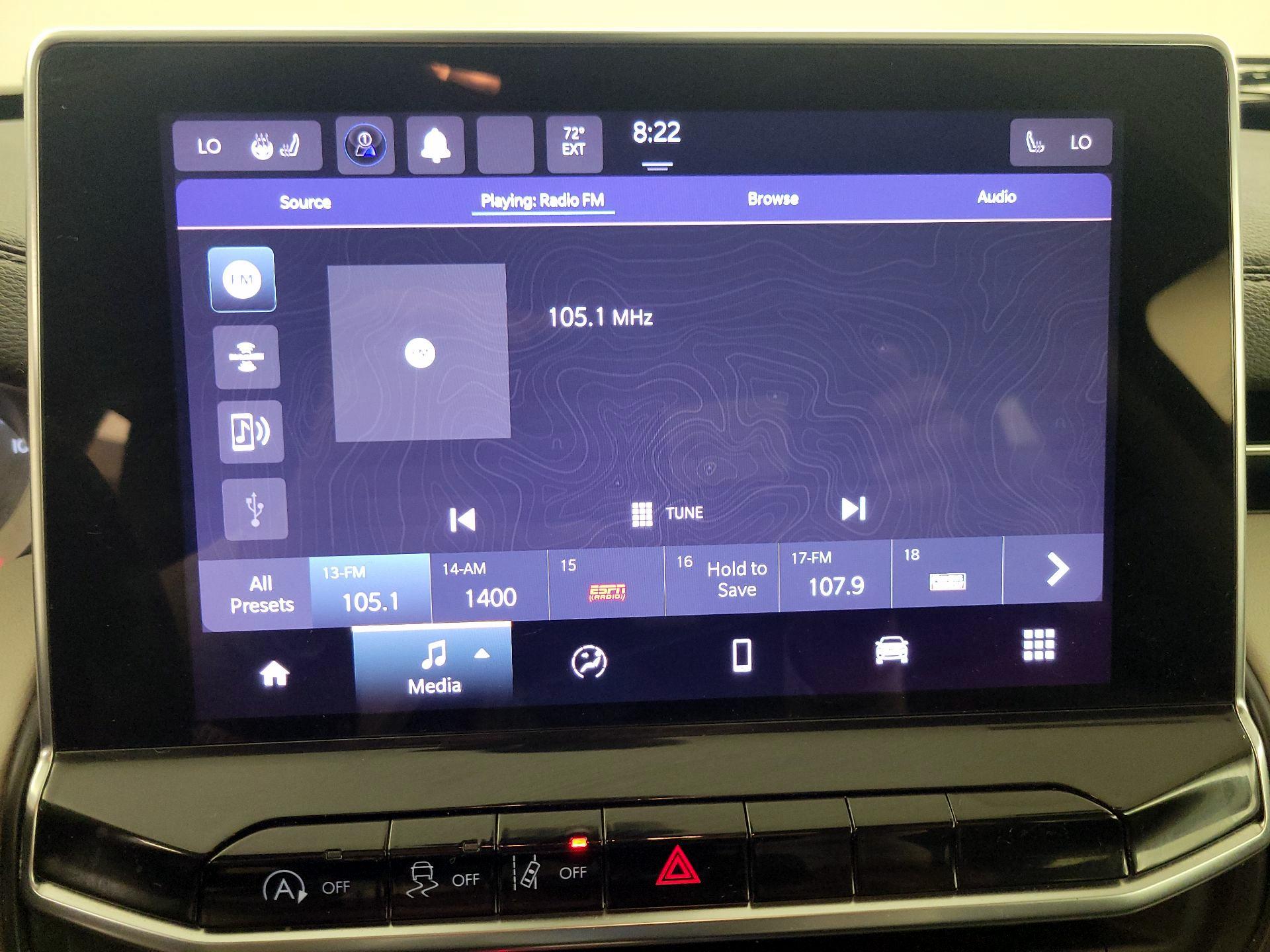 Thumbnail: 2022 Jeep Compass - 15